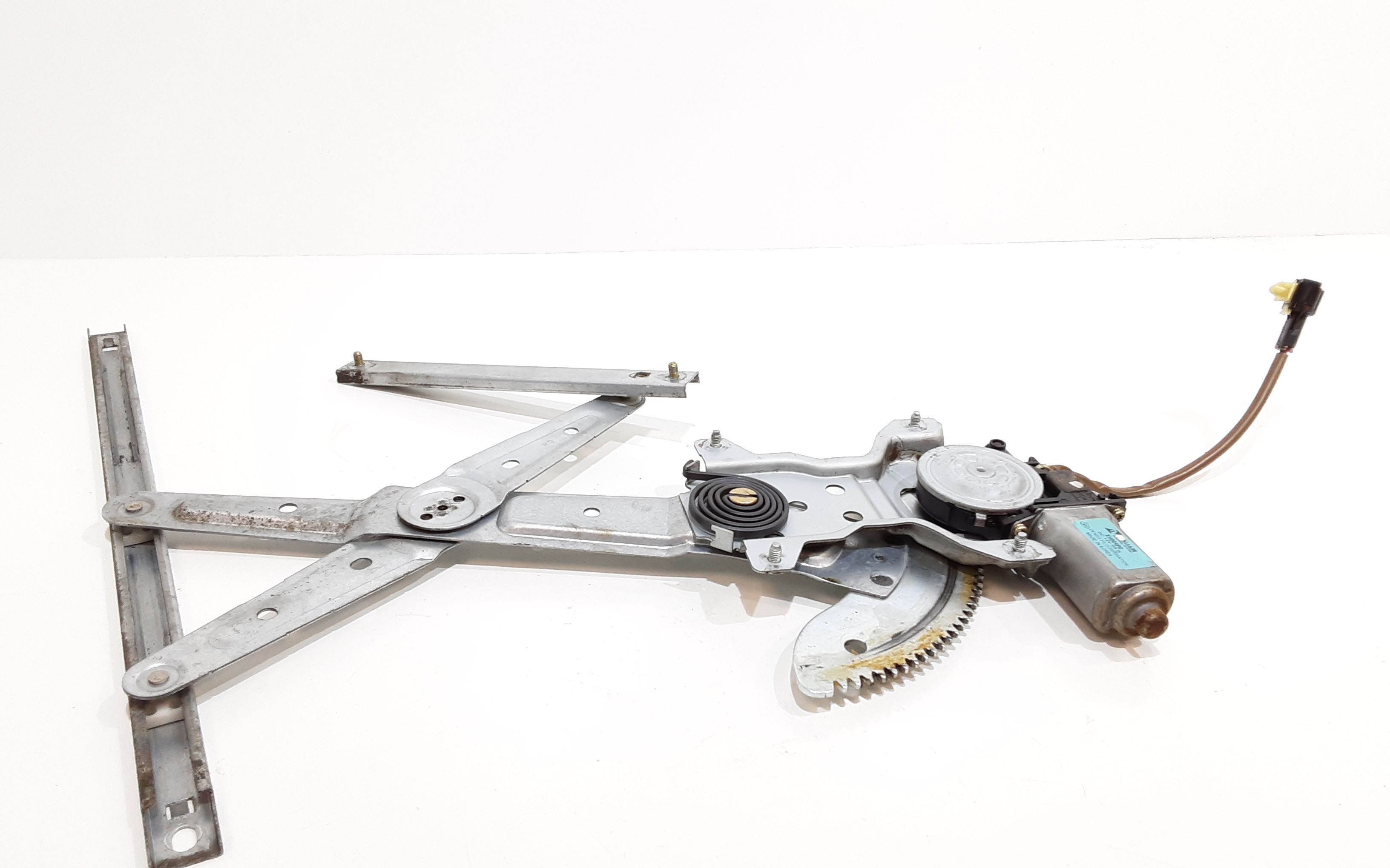 Alzacristallo Porta Ant. Destro Usato