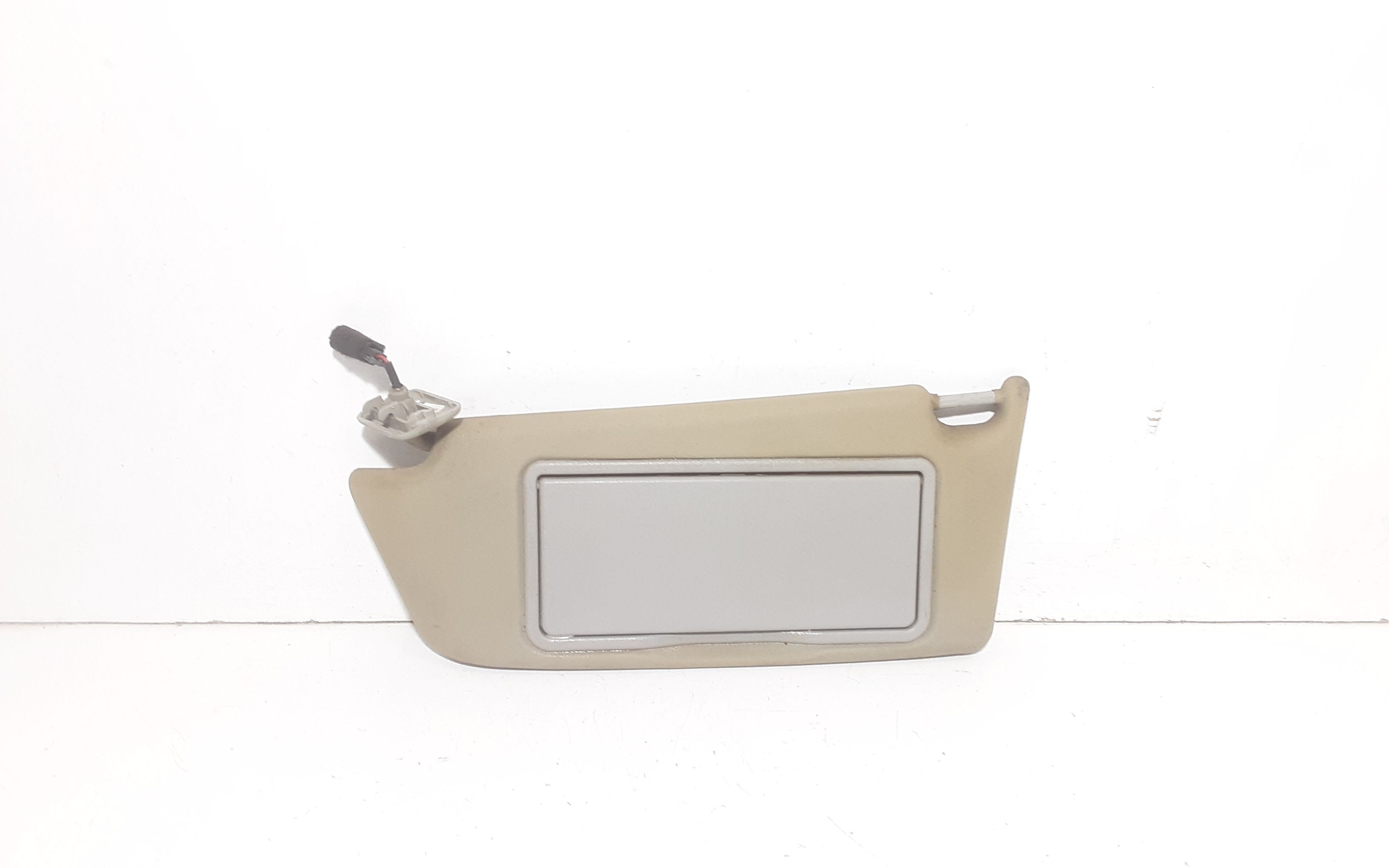 Aletta Parasole Parabrezza Sinistro 13113042 Usato