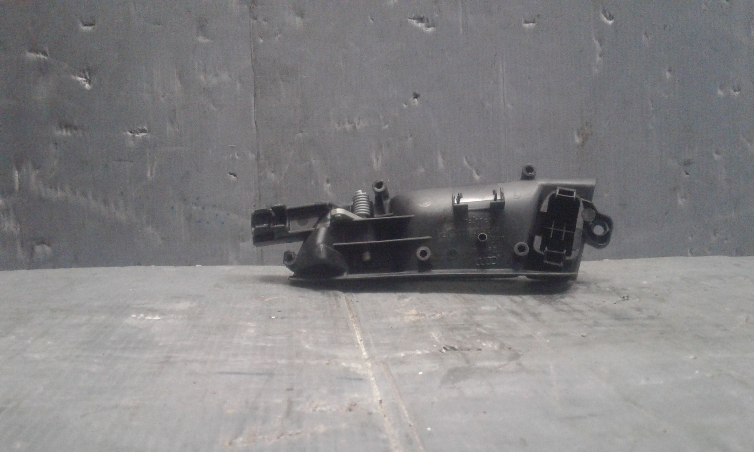 Maniglia Int. Apertura Porta Ant. Destro Usato