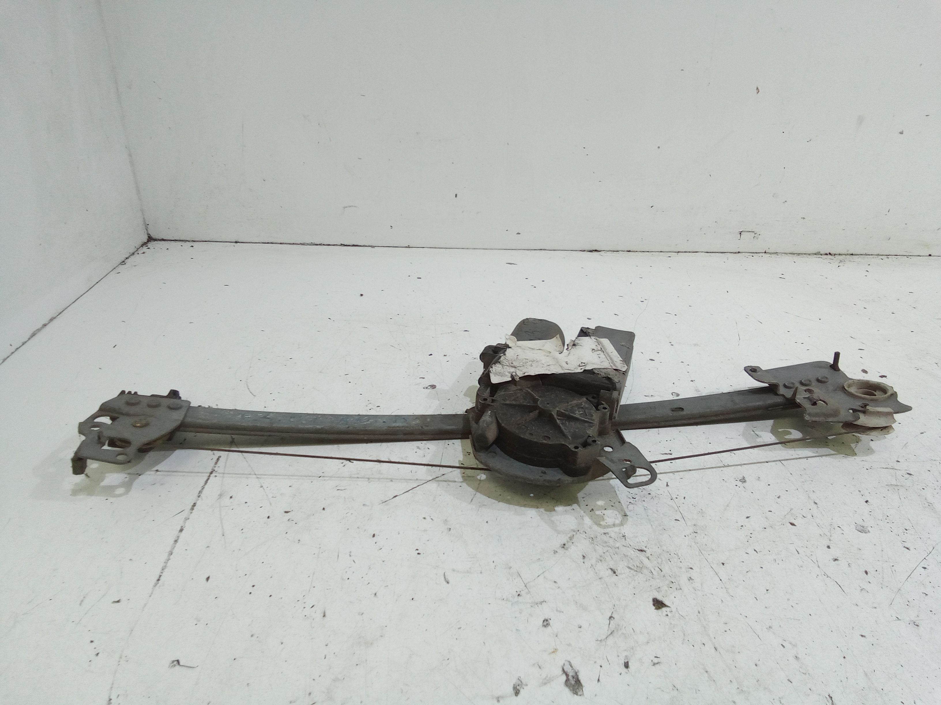 Alzacristallo Porta Ant. Destro 9222N6 Usato