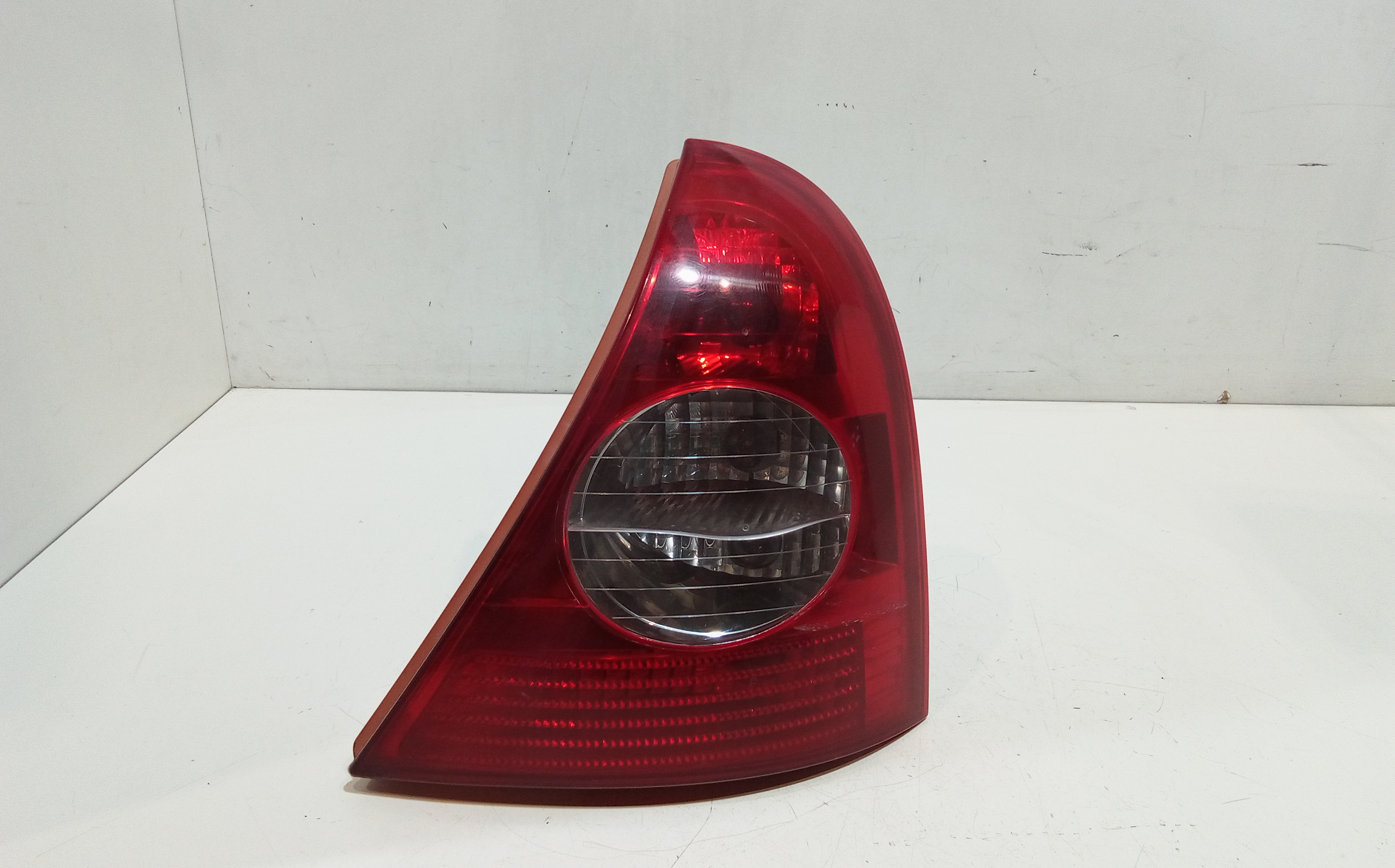 Fanale Post. Destro 8200917487 Usato