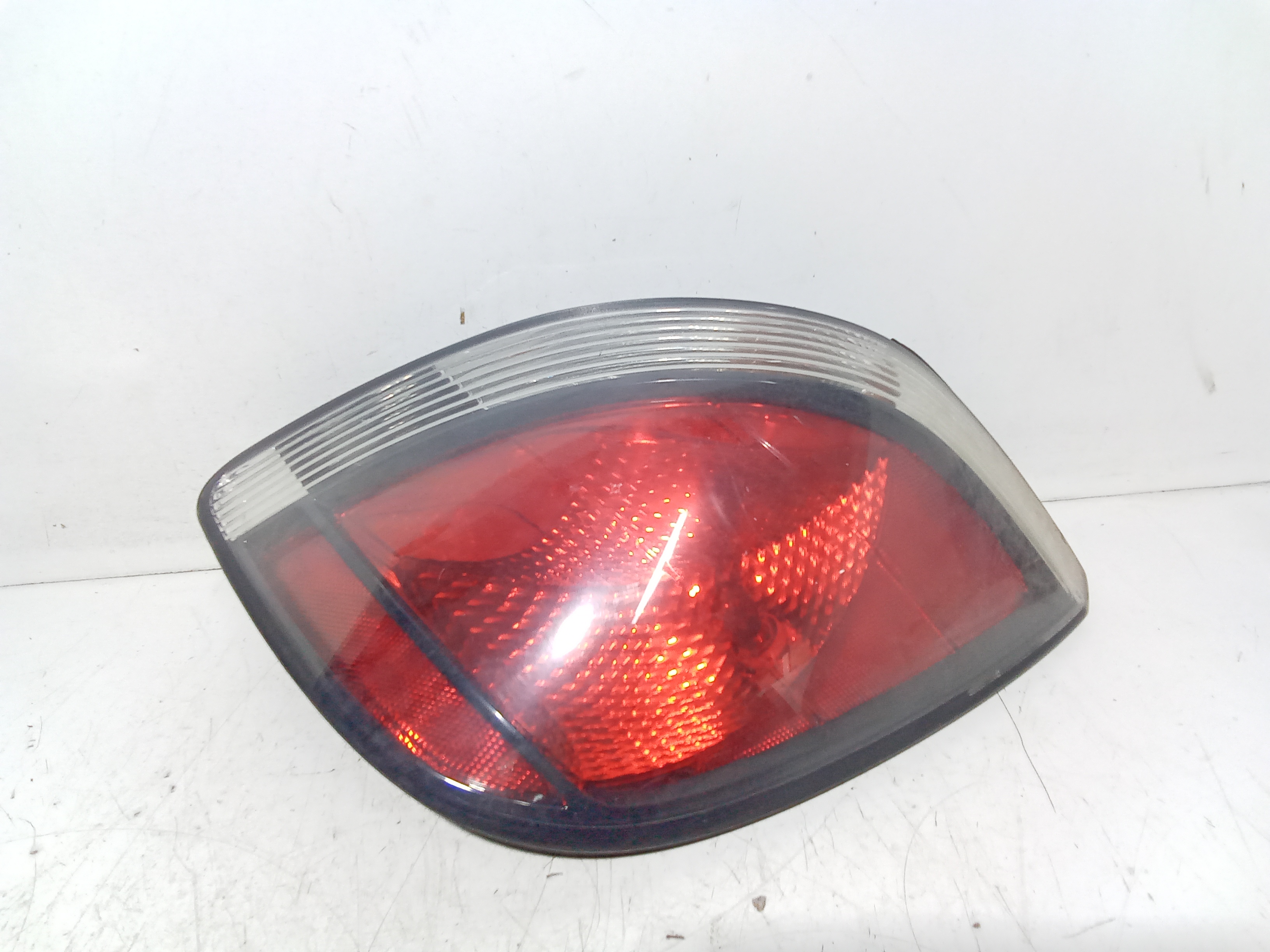 Fanale Post. Destro 924021G210 Usato