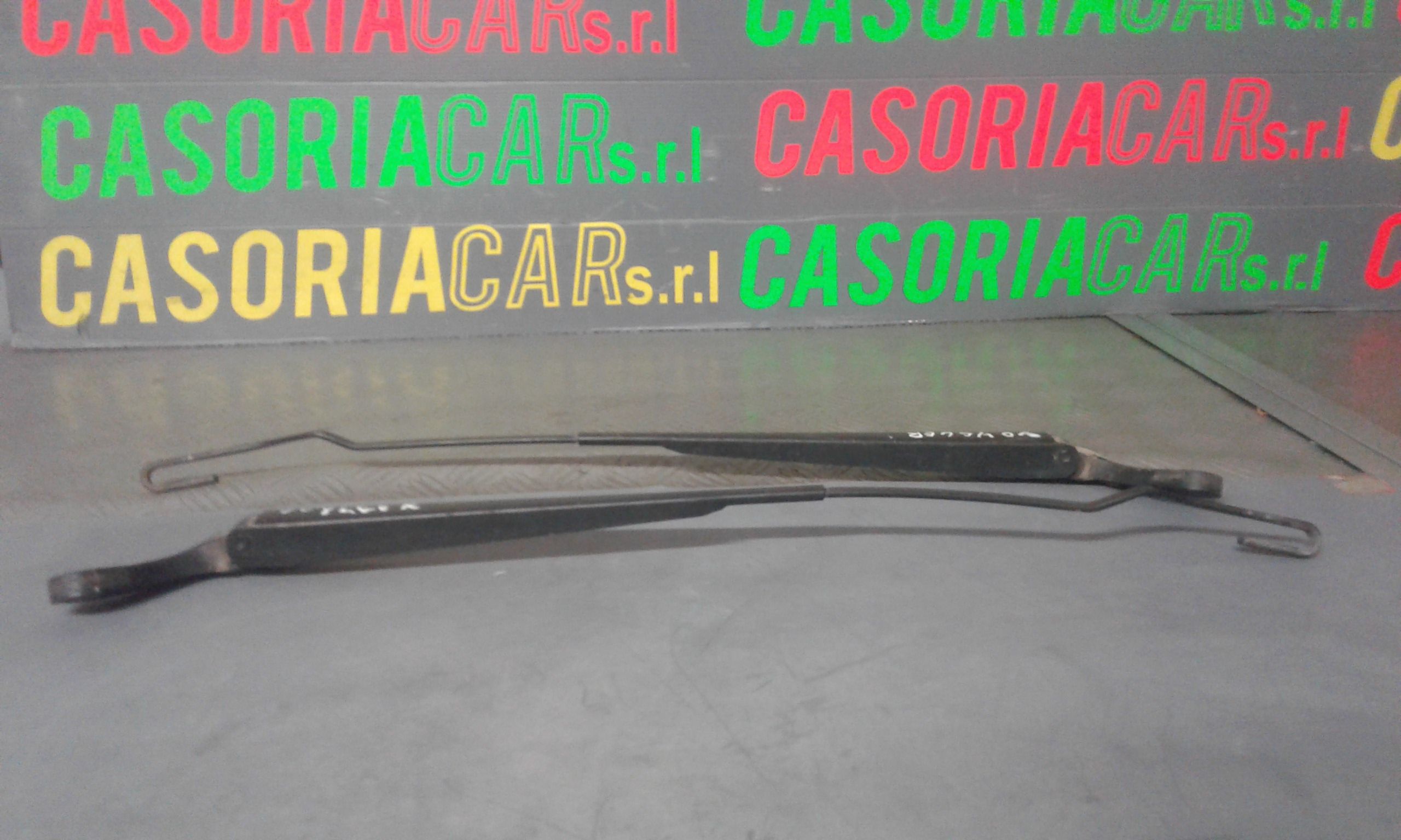 Braccio Tergiparabrezza Usato