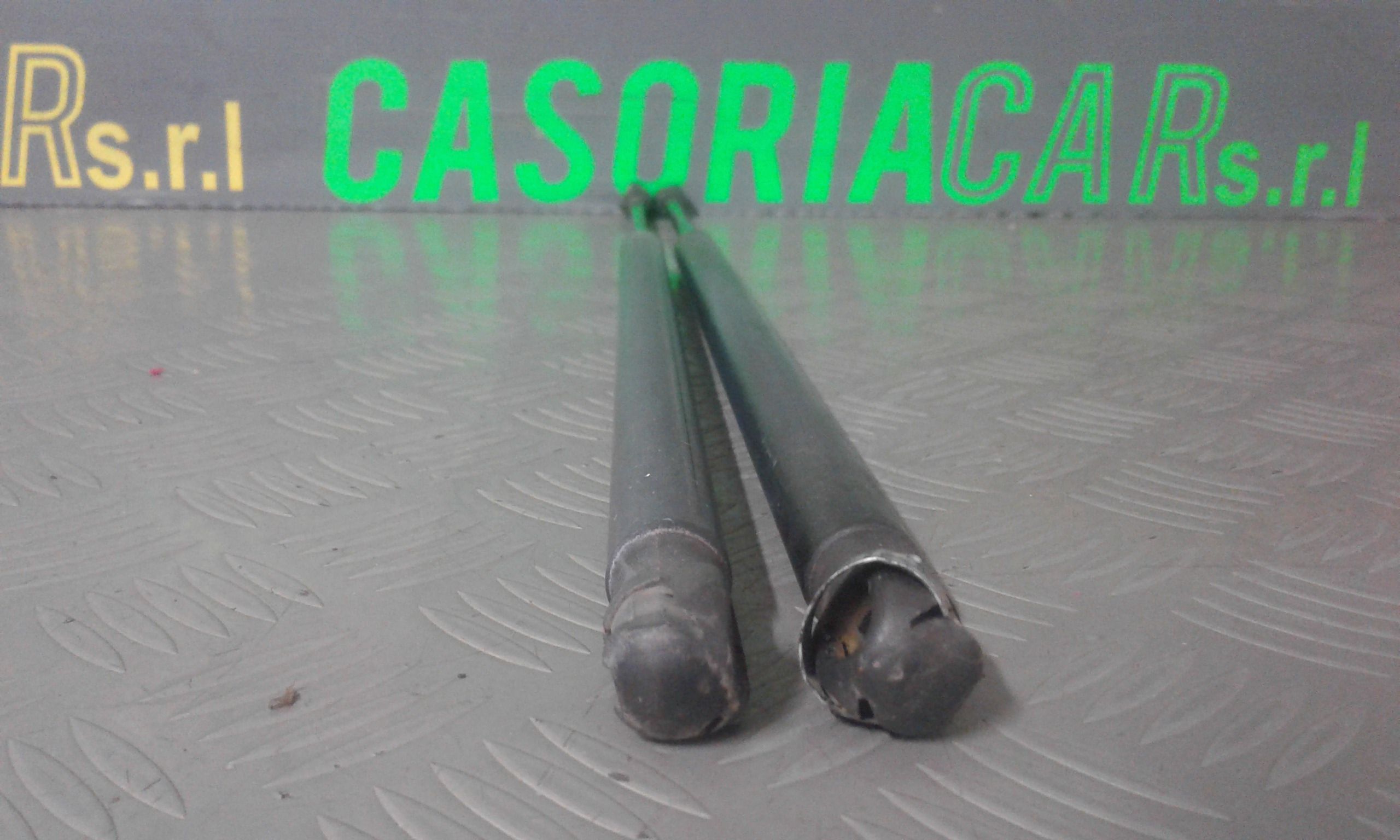 Cerniera Cofano Post. Destro Usato