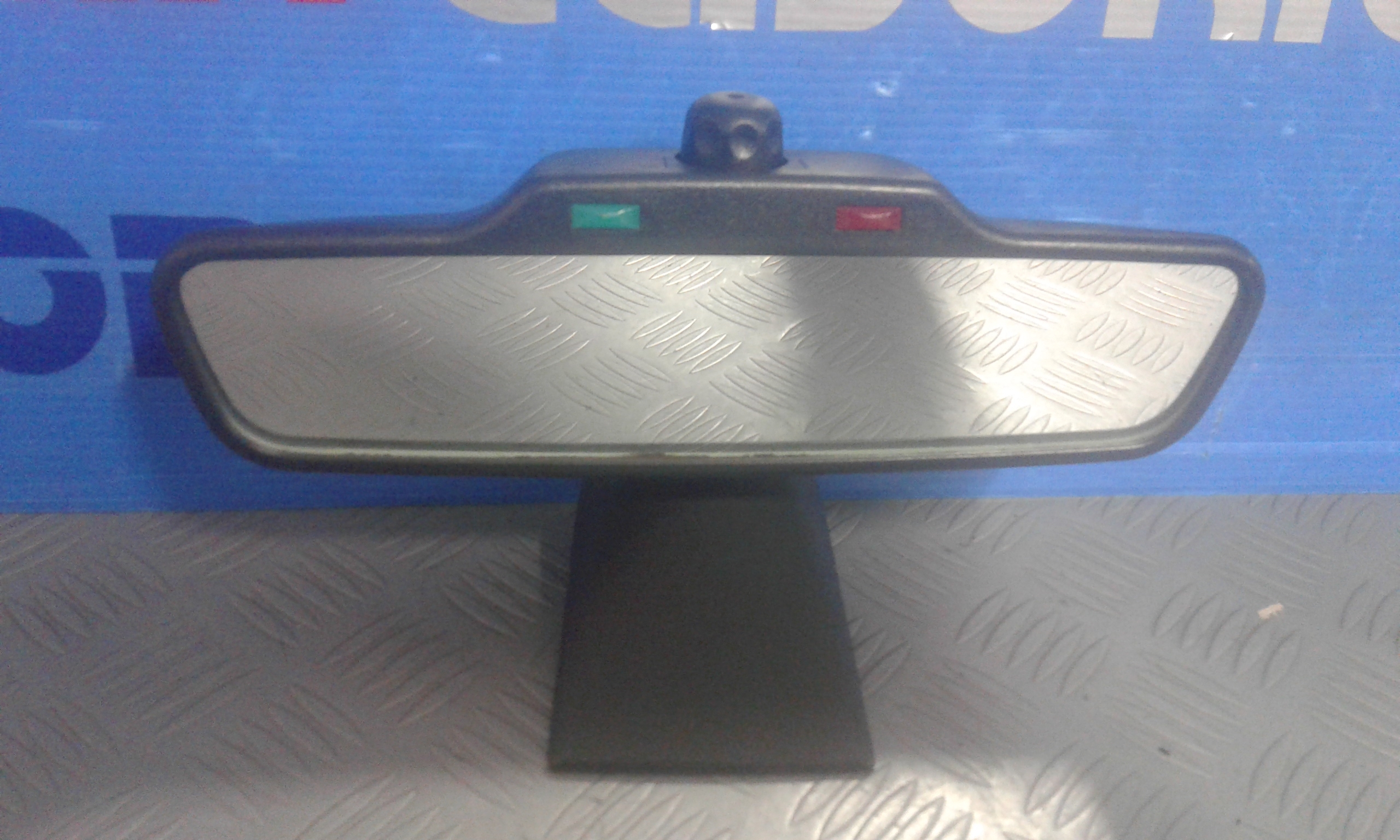 Retrovisore Interno A20881001177C45 Usato