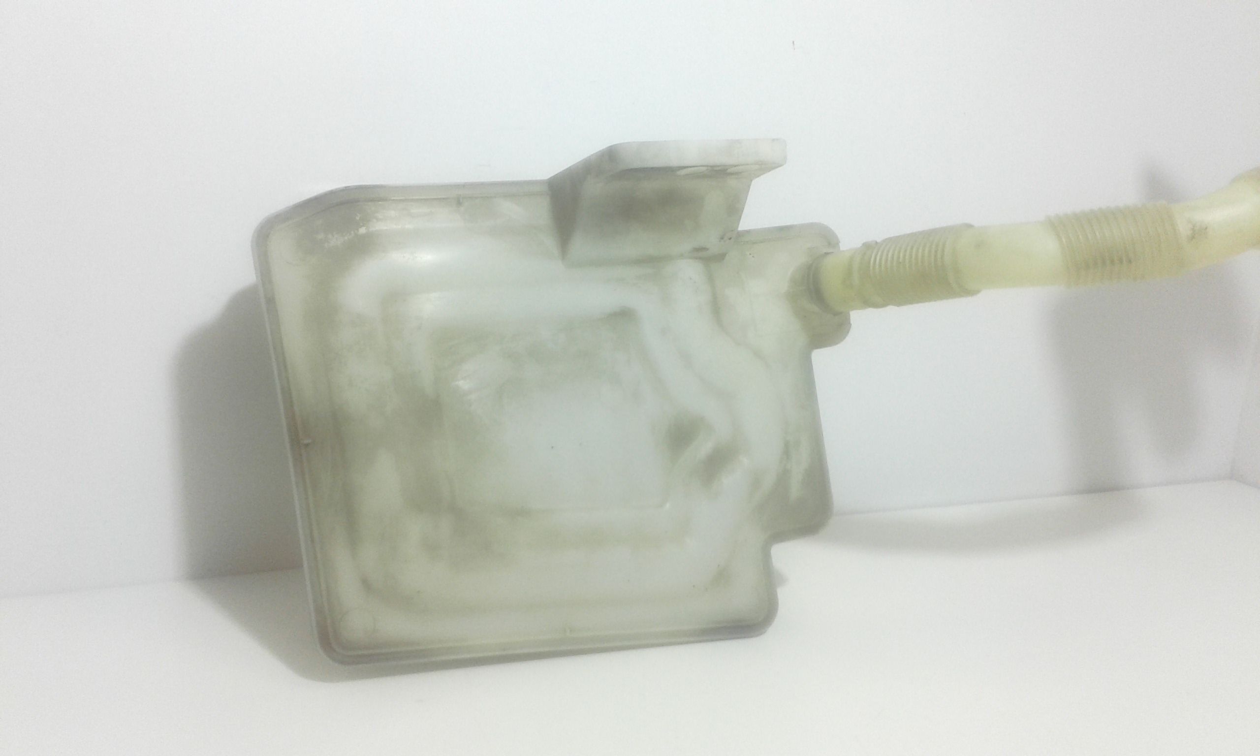 Serbatoio Tergiparabrezza Compl. Usato