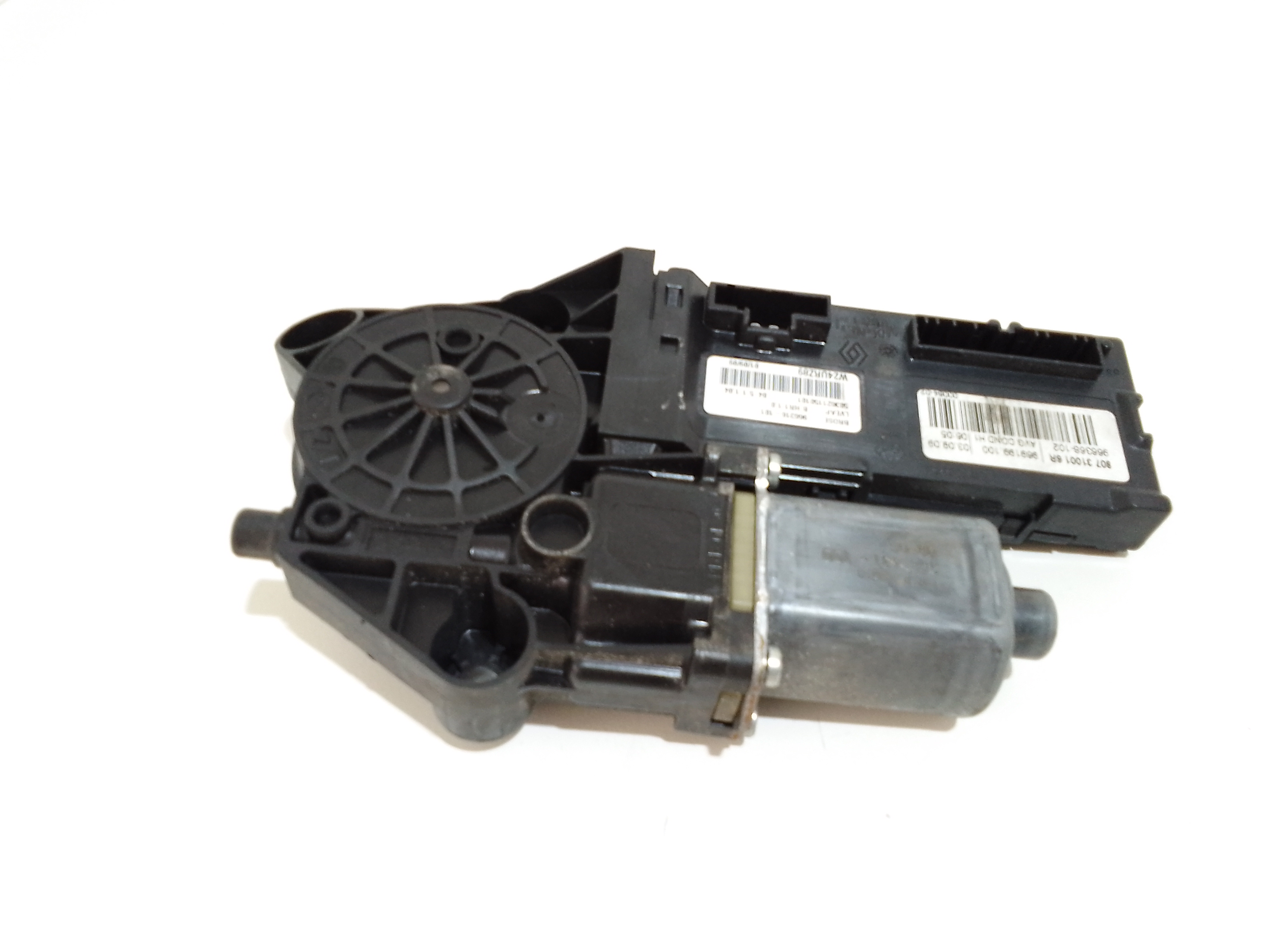 Motorino Alzacristallo Porta Ant. Destro 807300006R Usato