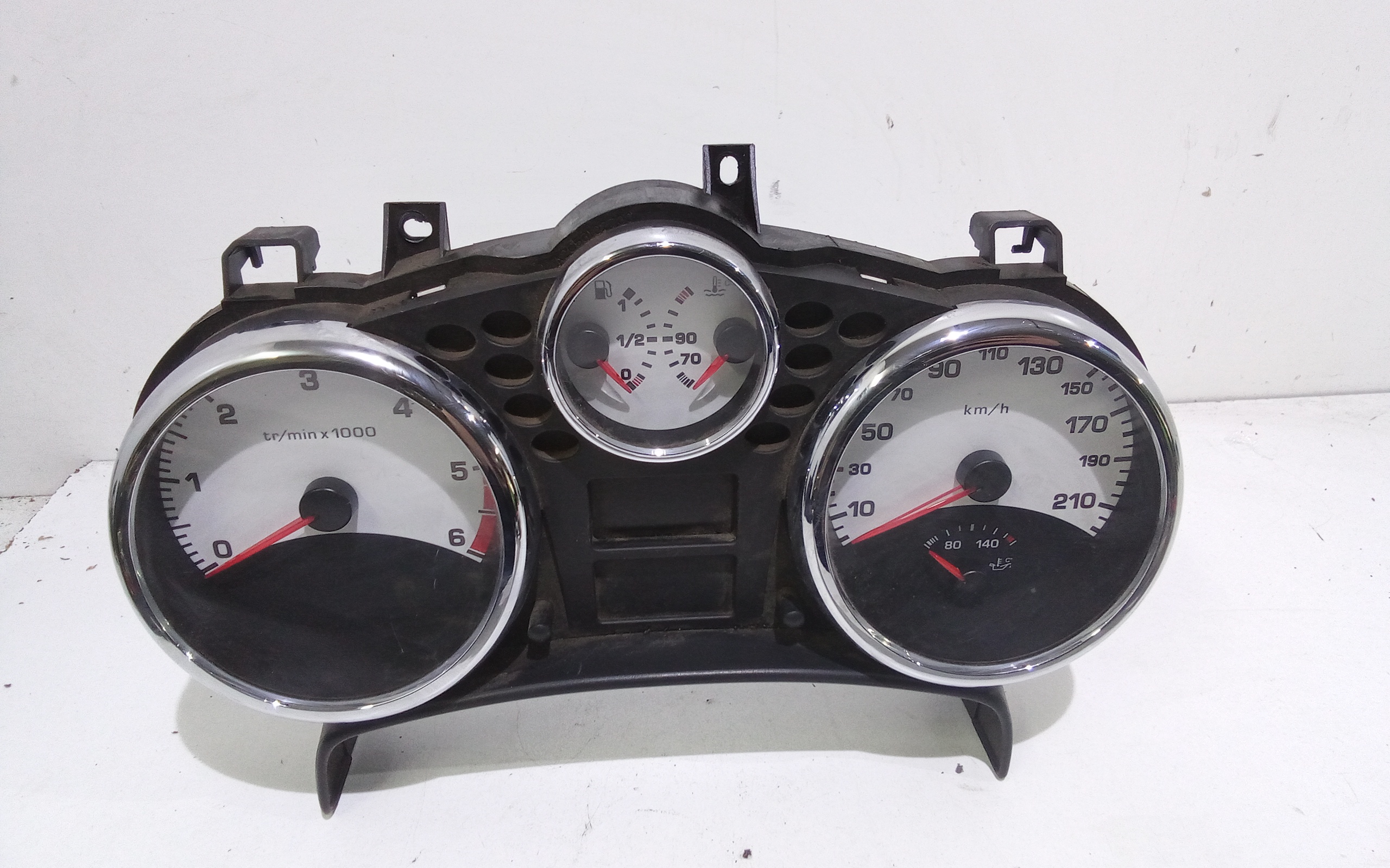 Quadro Portastrumenti Usato