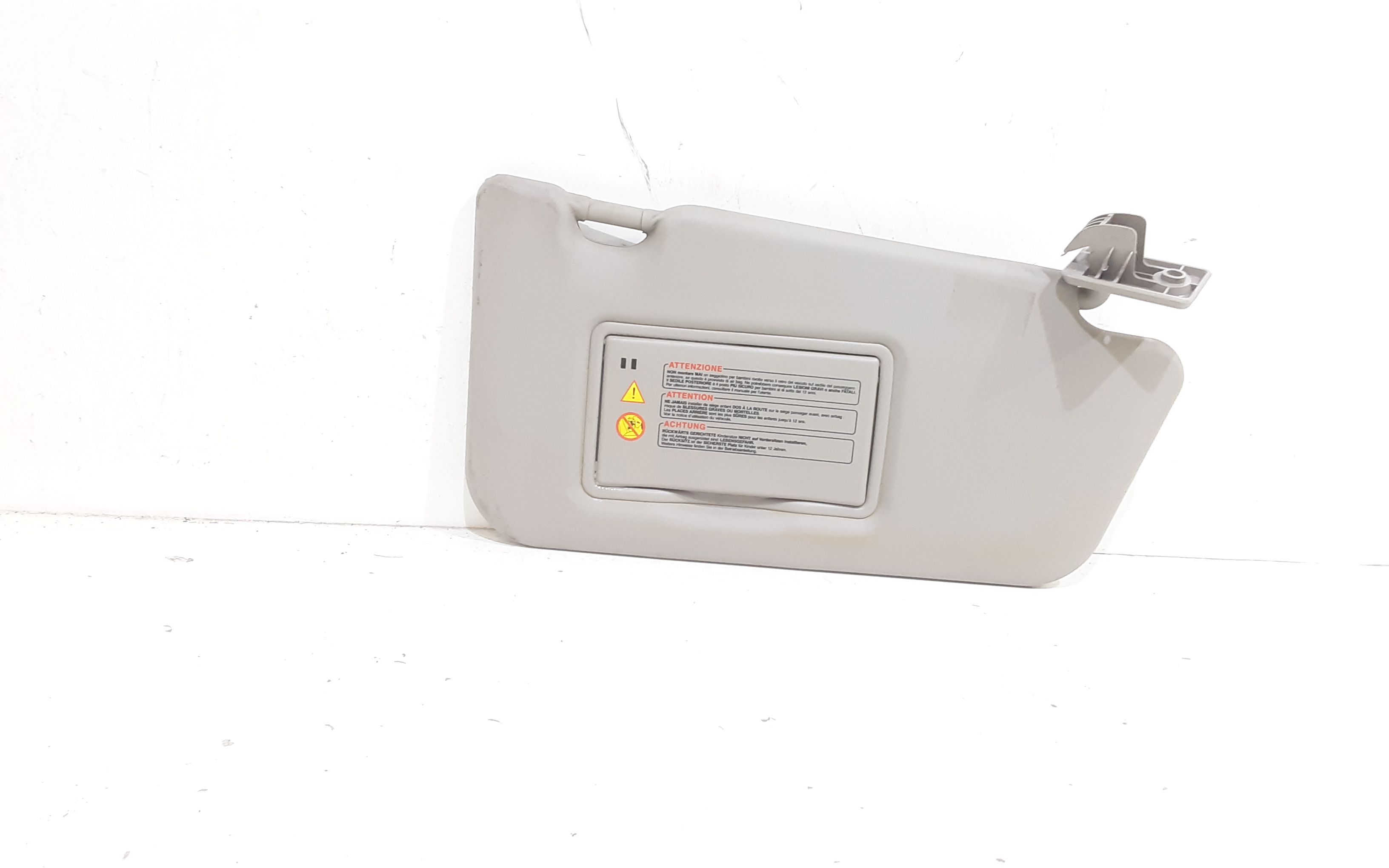 Aletta Parasole Parabrezza Destro Usato