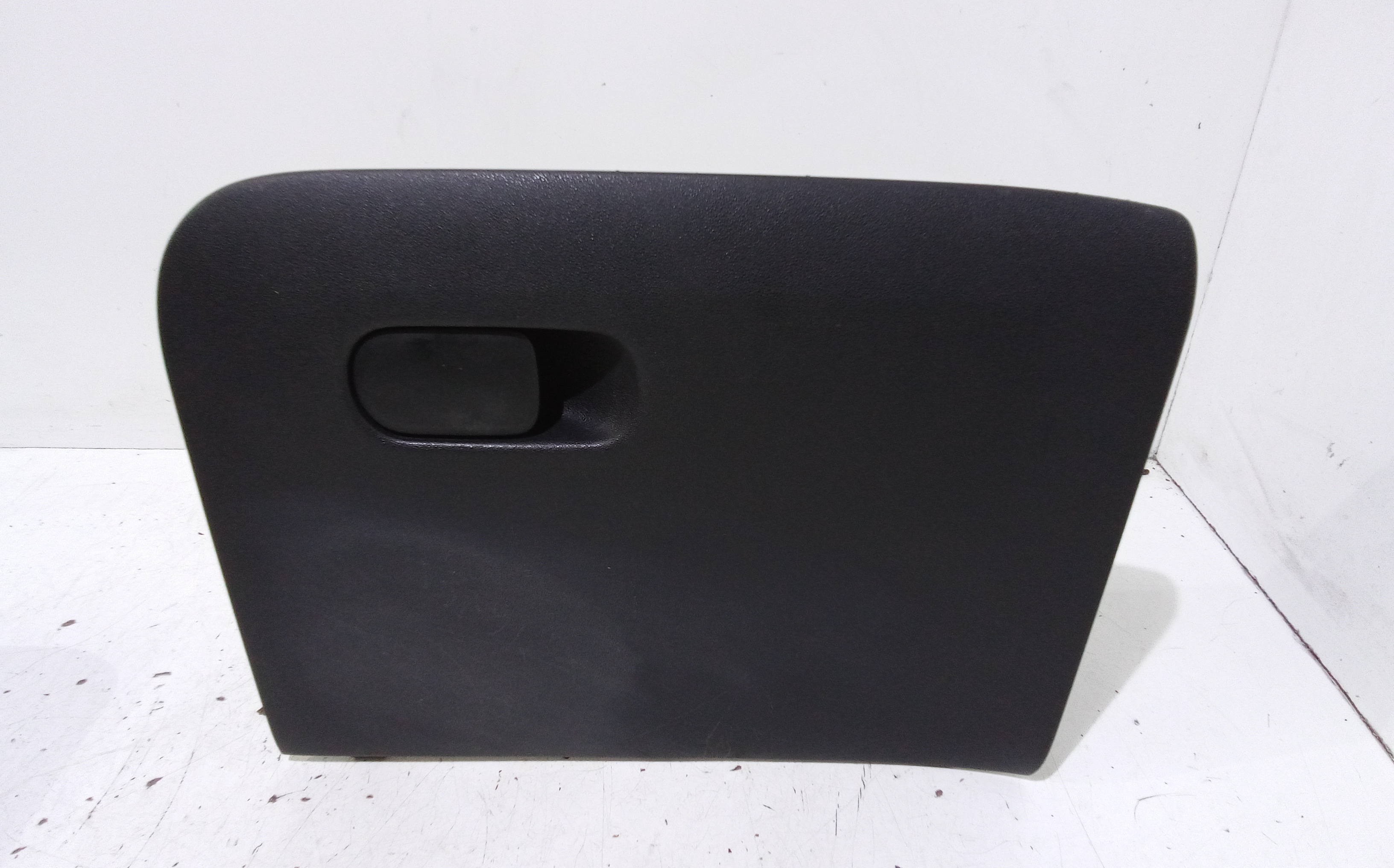 Sportello Portaoggetti Cruscotto 8218YF Usato