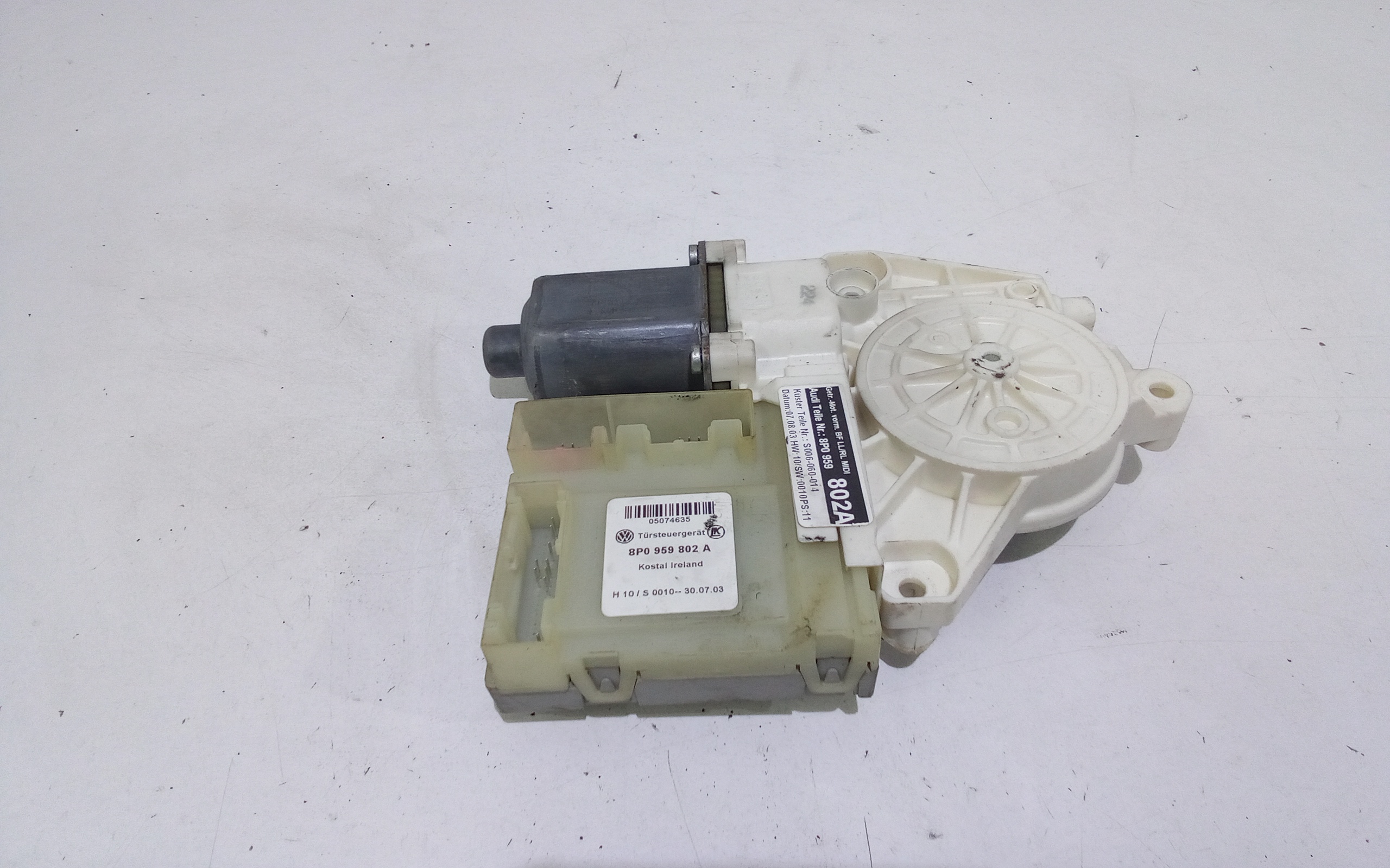 Motorino Alzacristallo Porta Ant. Destro 8L4959802C Usato