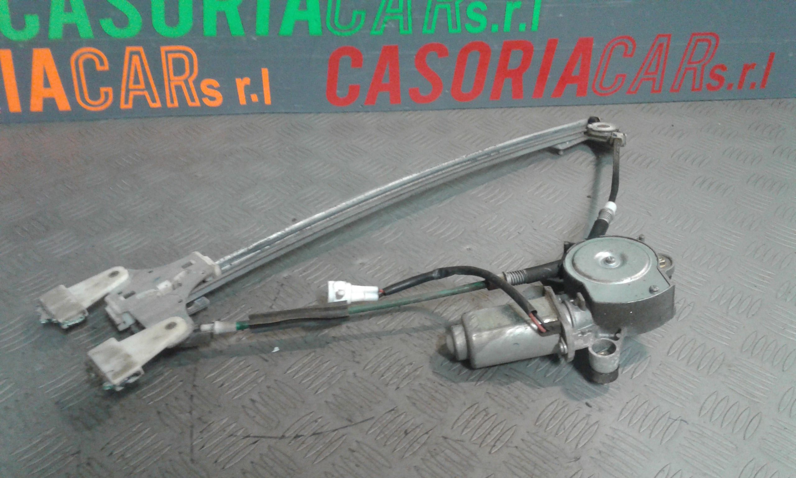 Alzacristallo Porta Ant. Sinistro 9206365 Usato