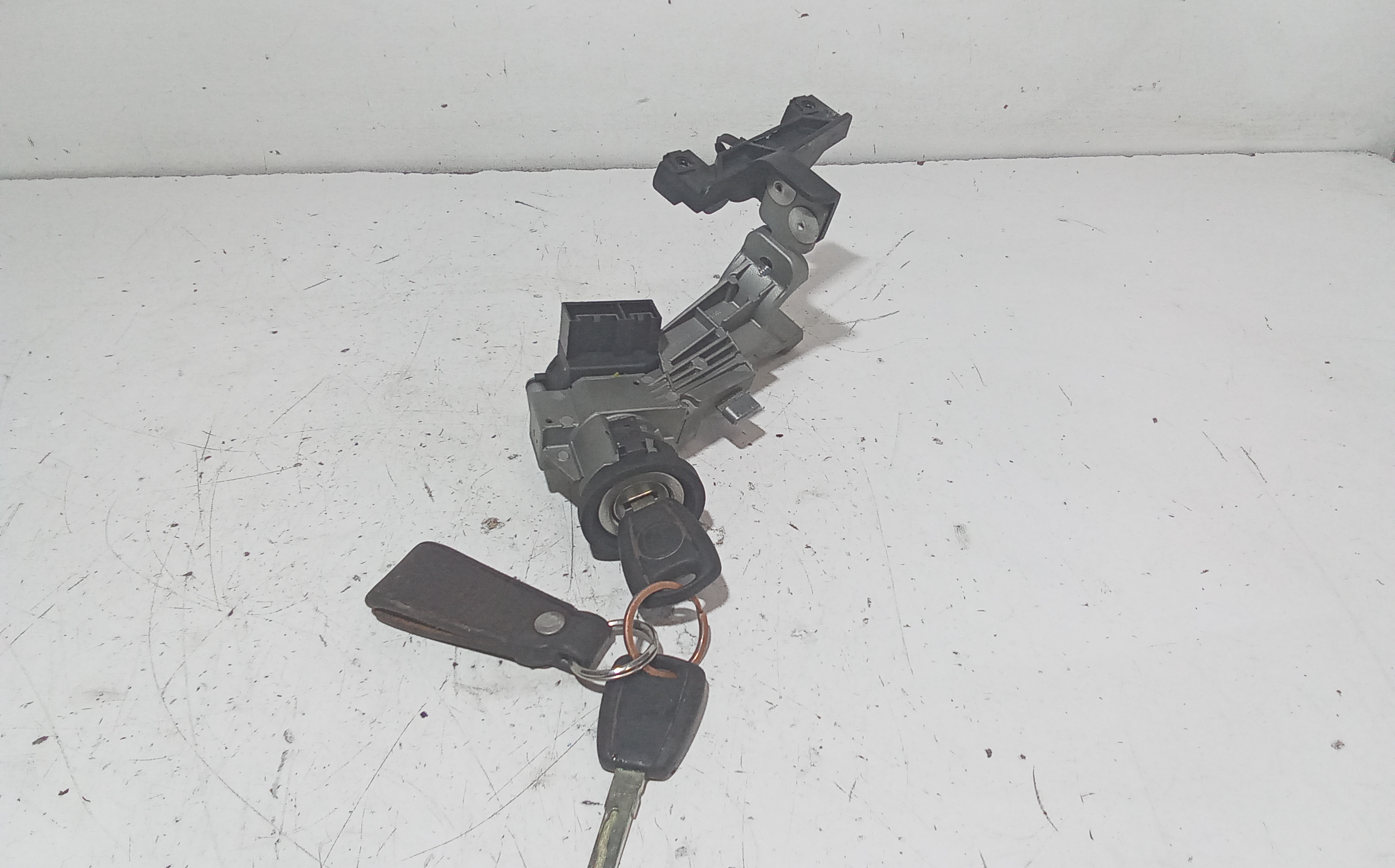 Commutatore Avviamento Con Cilindretti Serrature Usato