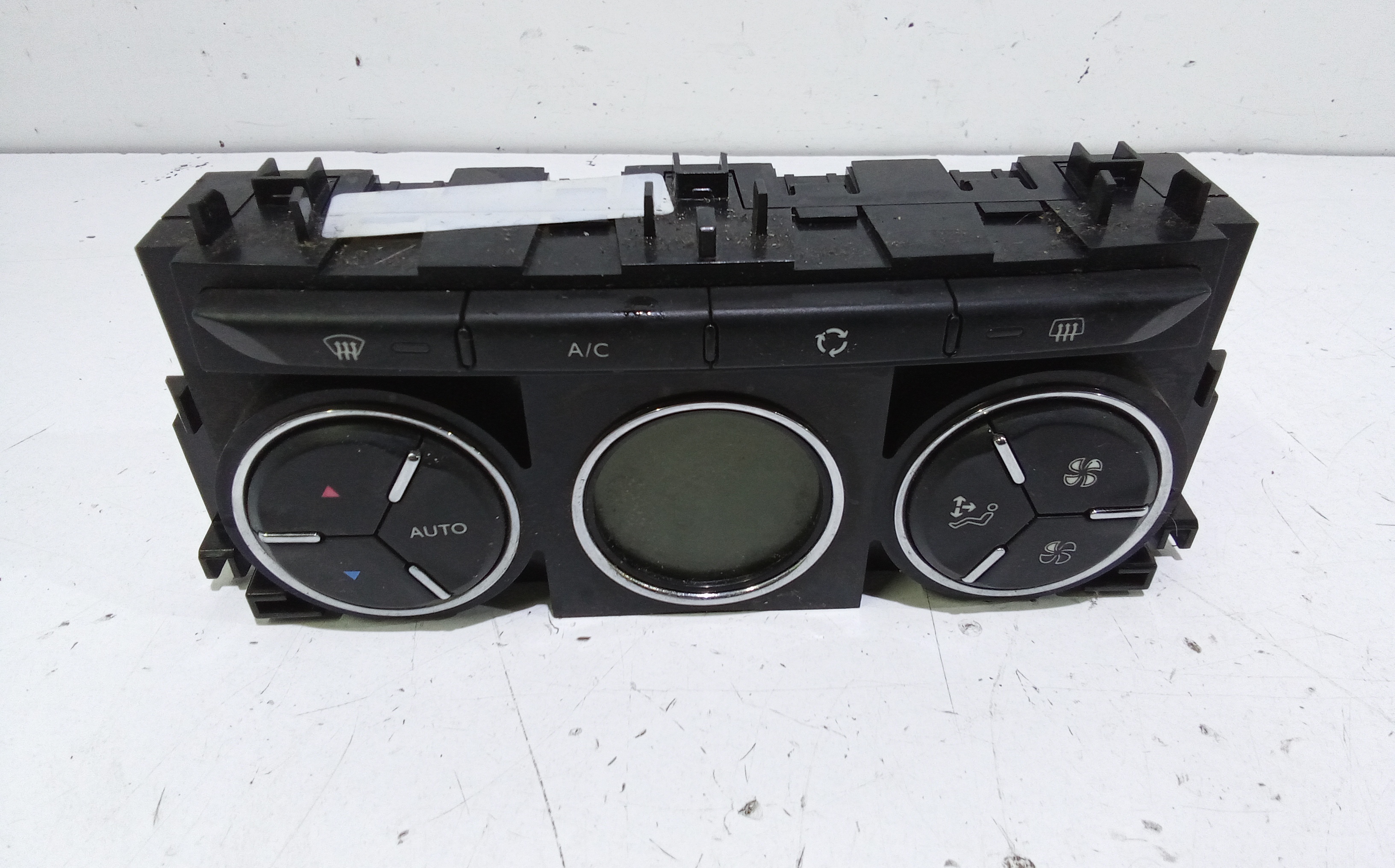 Blocco Comando Climatizzazione 6451KP Usato