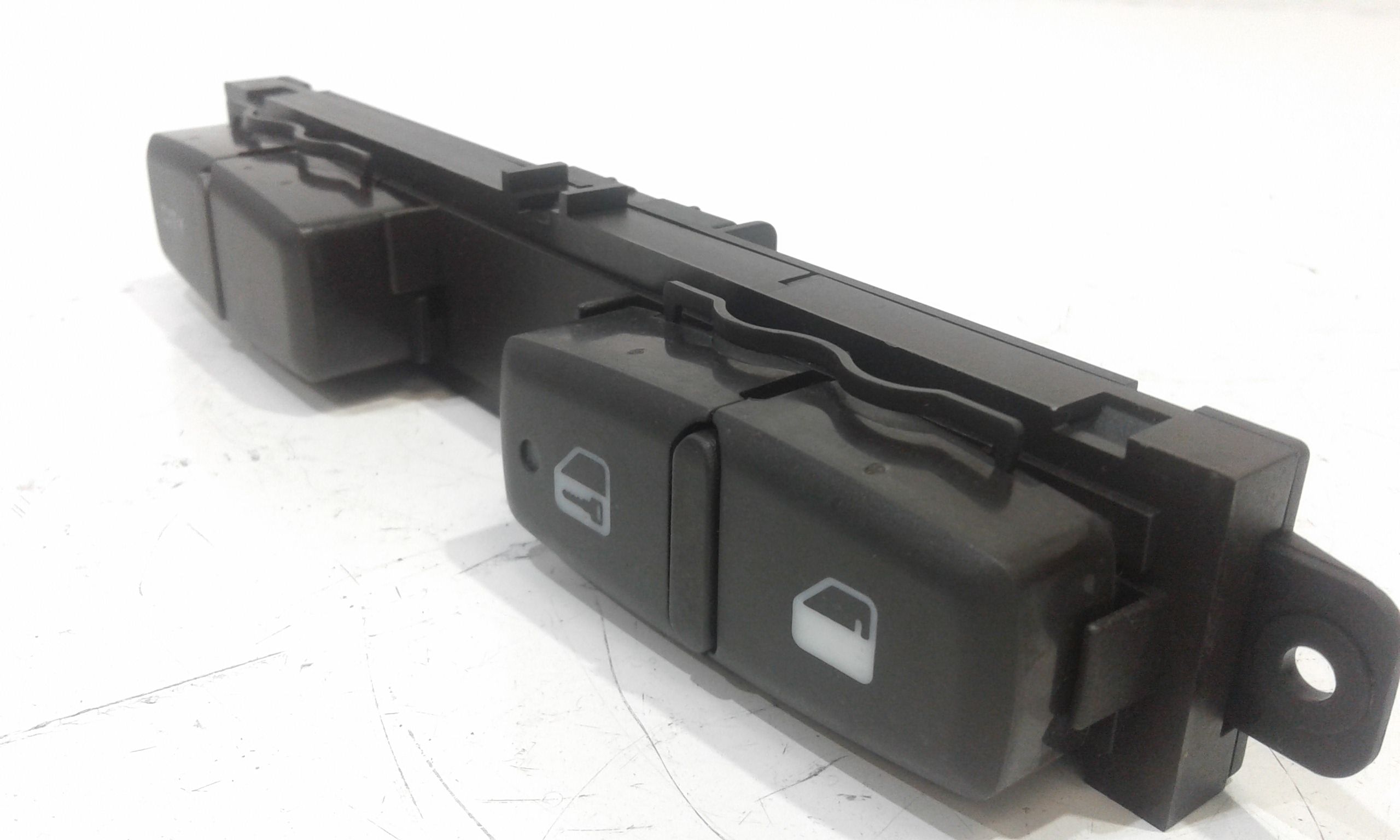 Blocco Comandi Multifunzioni 735395580 Usato