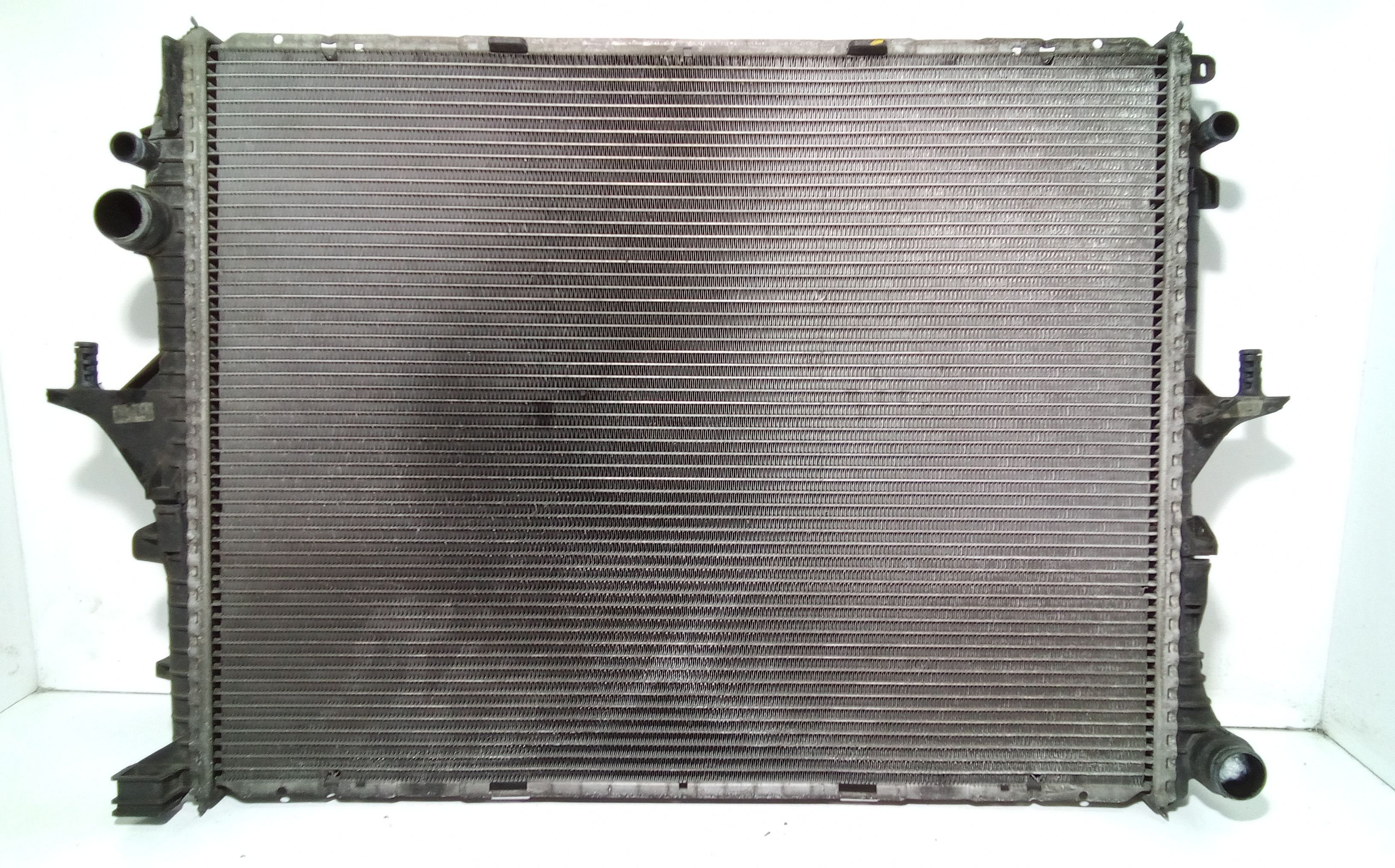 Radiatore 7L0121253A Usato