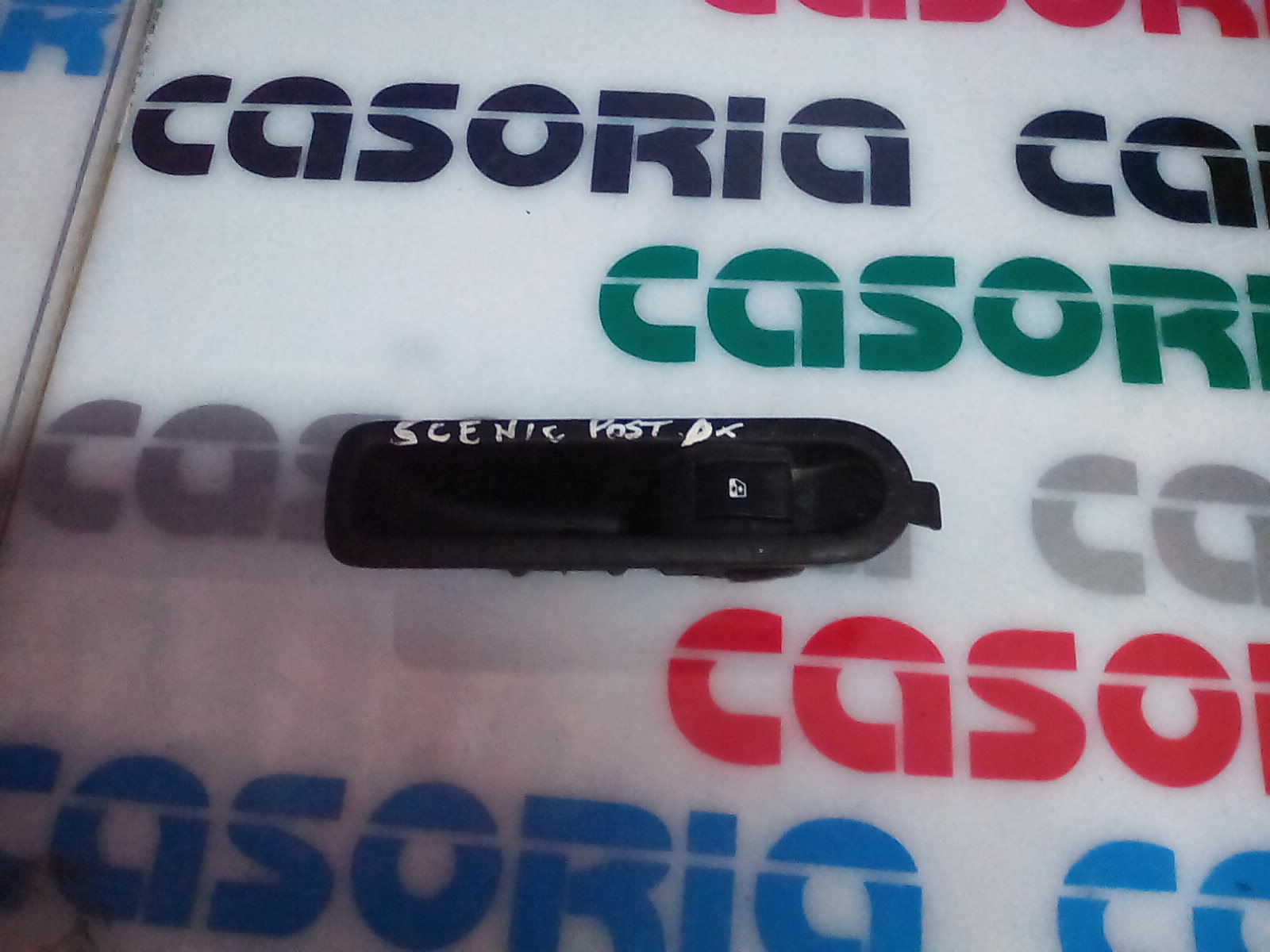 Interruttore Alzacristalli Porta Post. Destro 8200220507 Usato