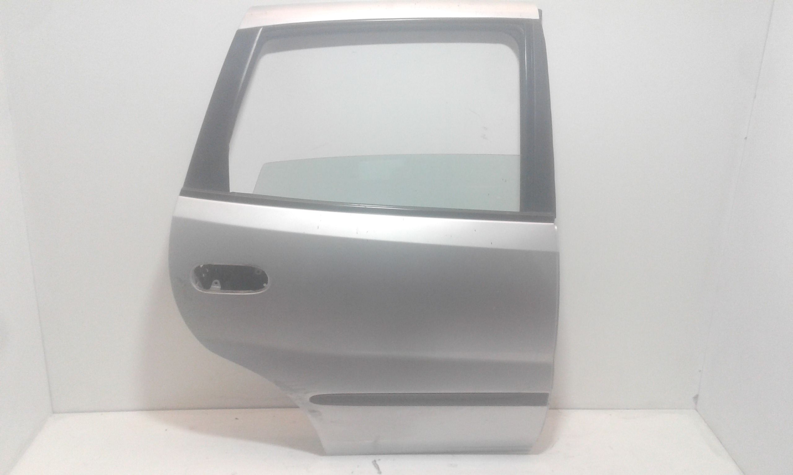 Porta Post. Destro 821004U130 Usato