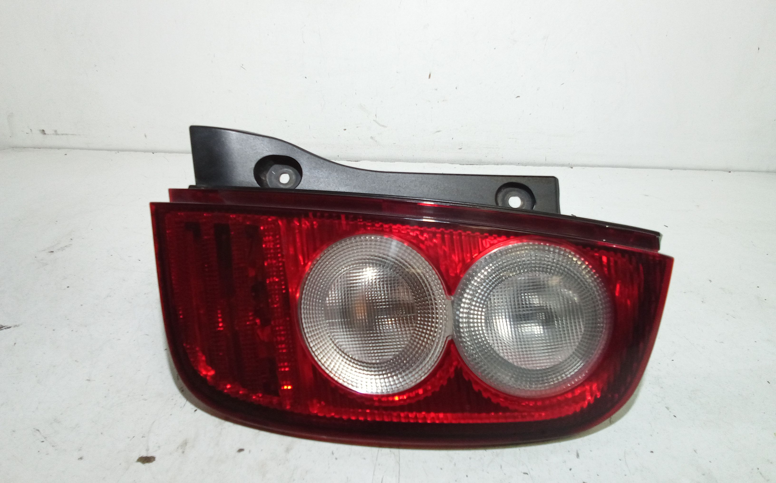 Fanale Post. Destro 26550AX720 Usato