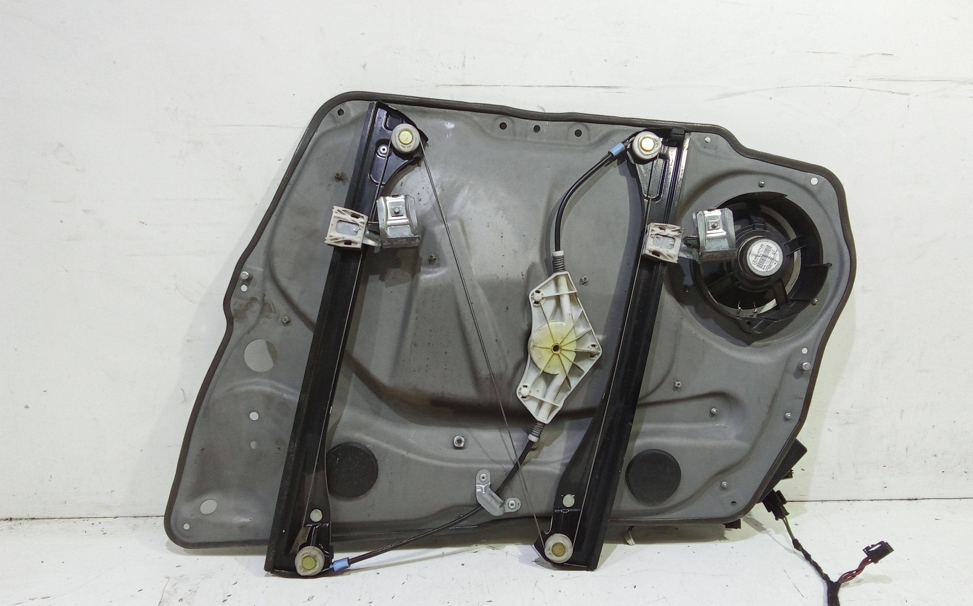 Alzacristallo Porta Ant. Sinistro Usato