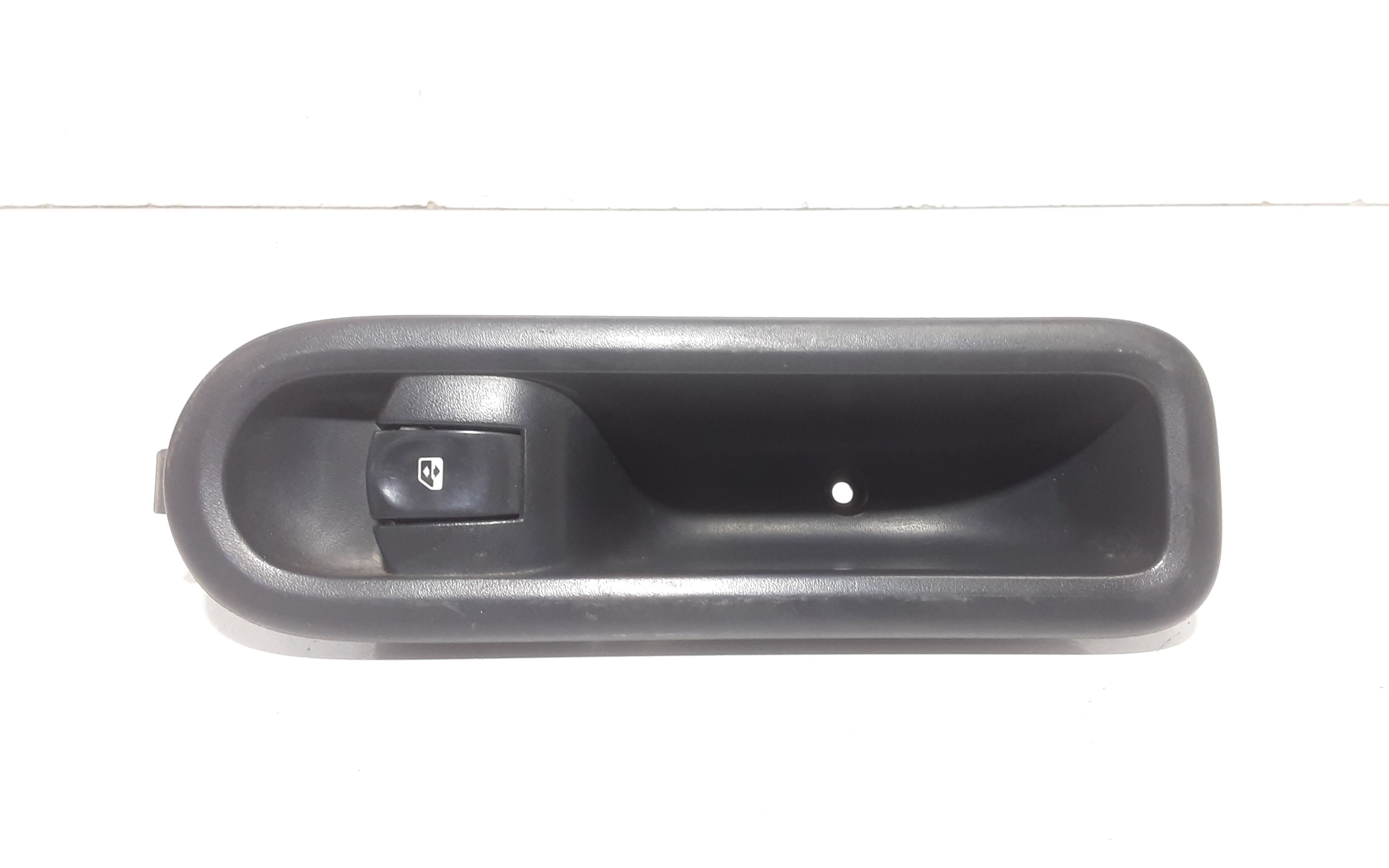 Interruttore Alzacristalli Porta Ant. Destro Usato