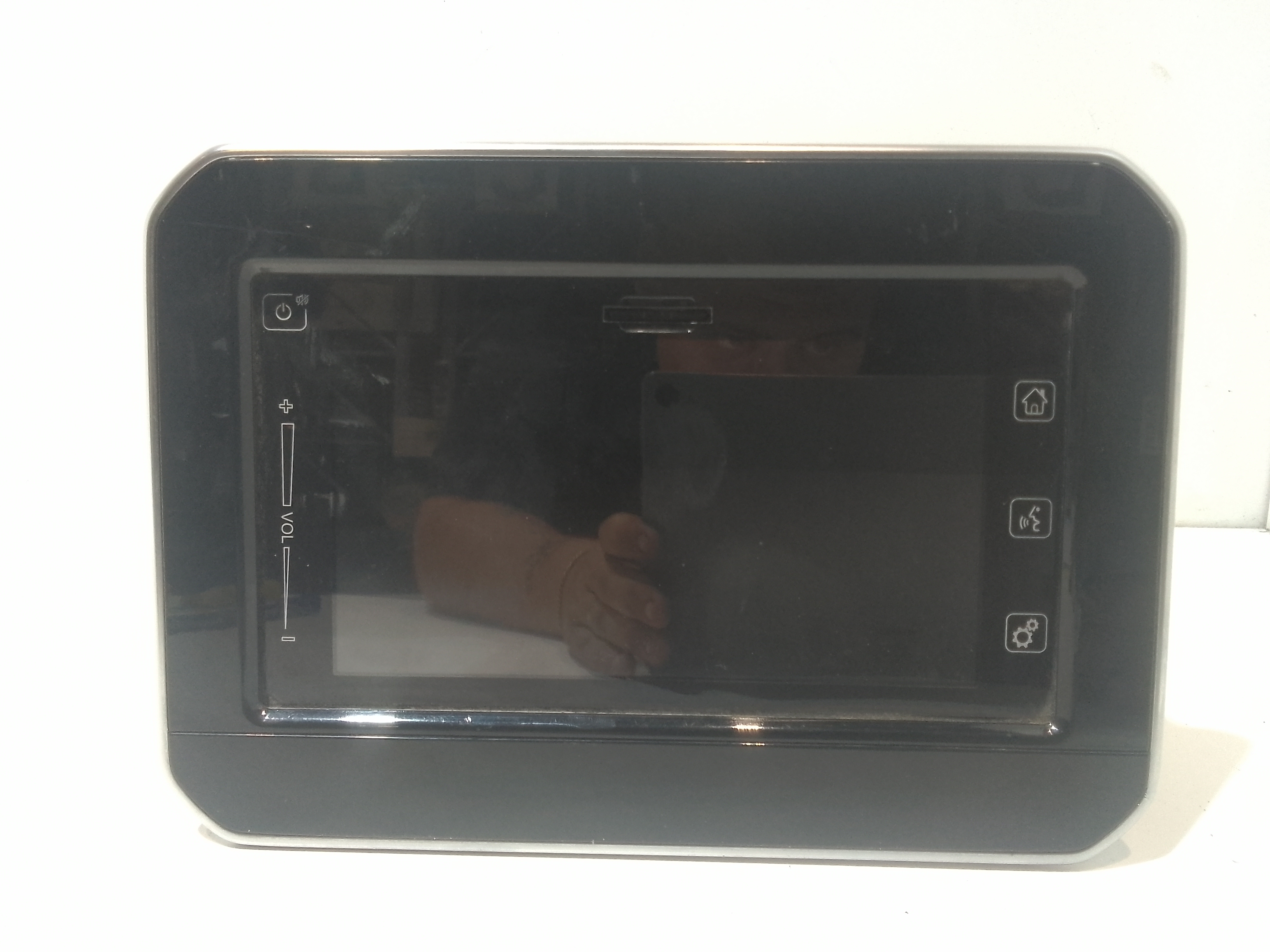 Radio C/sistema Di Navigatore Satellitare Usato