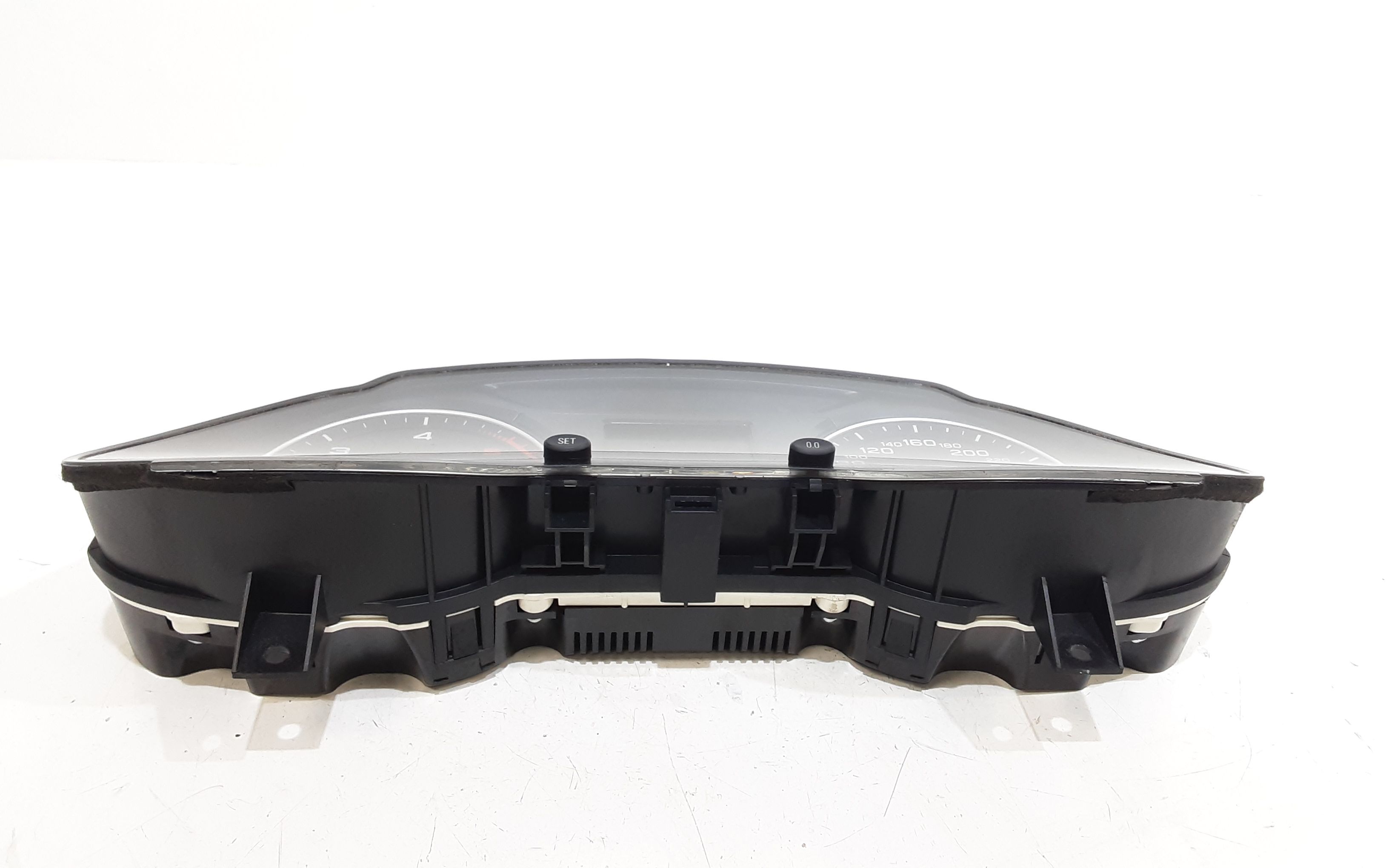 Quadro Portastrumenti 8R0920900J Usato