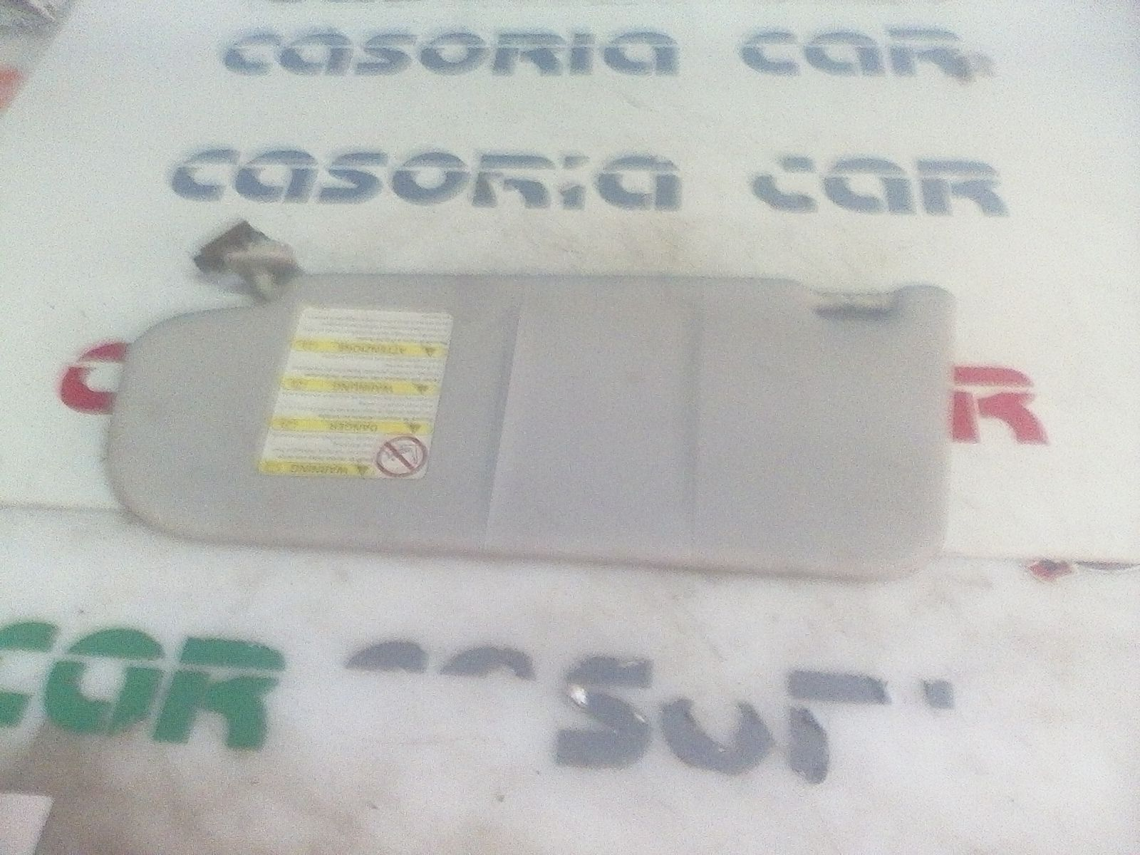 Aletta Parasole Parabrezza Destro GJ6A69270C34 Usato