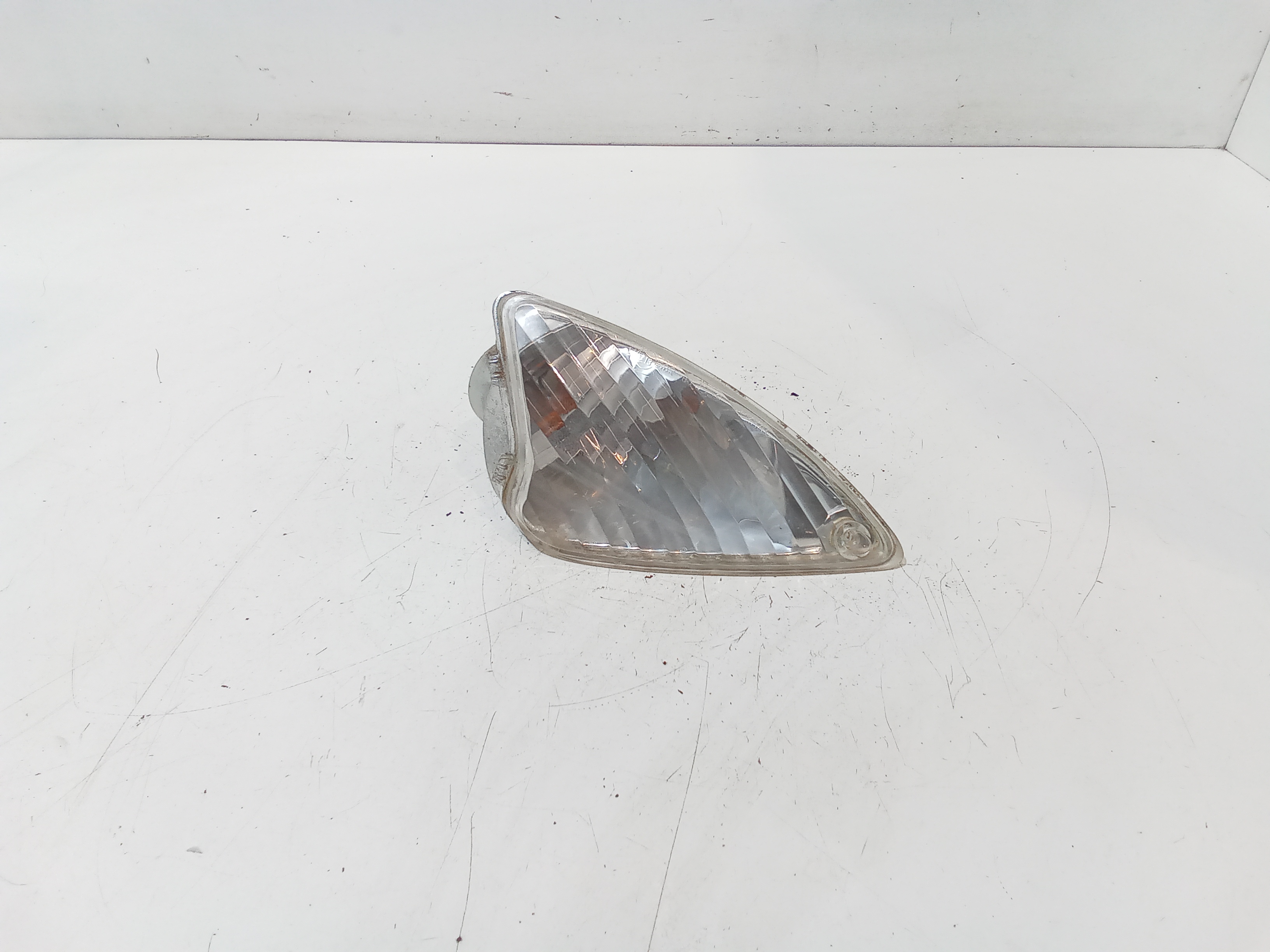 Lampada Direzione Ant. Destro Usato