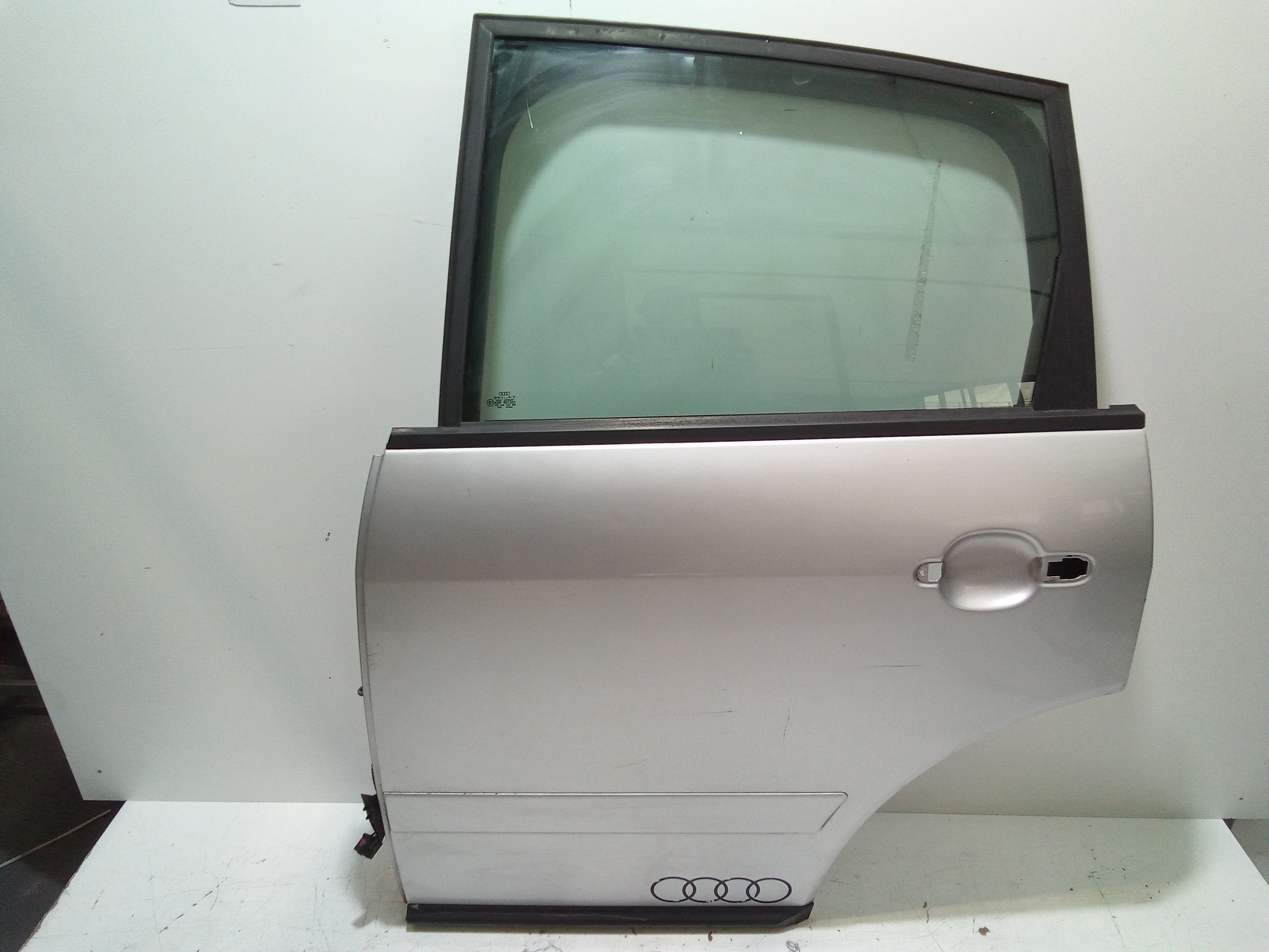 Porta Post. Sinistro 8Z0833051 Usato