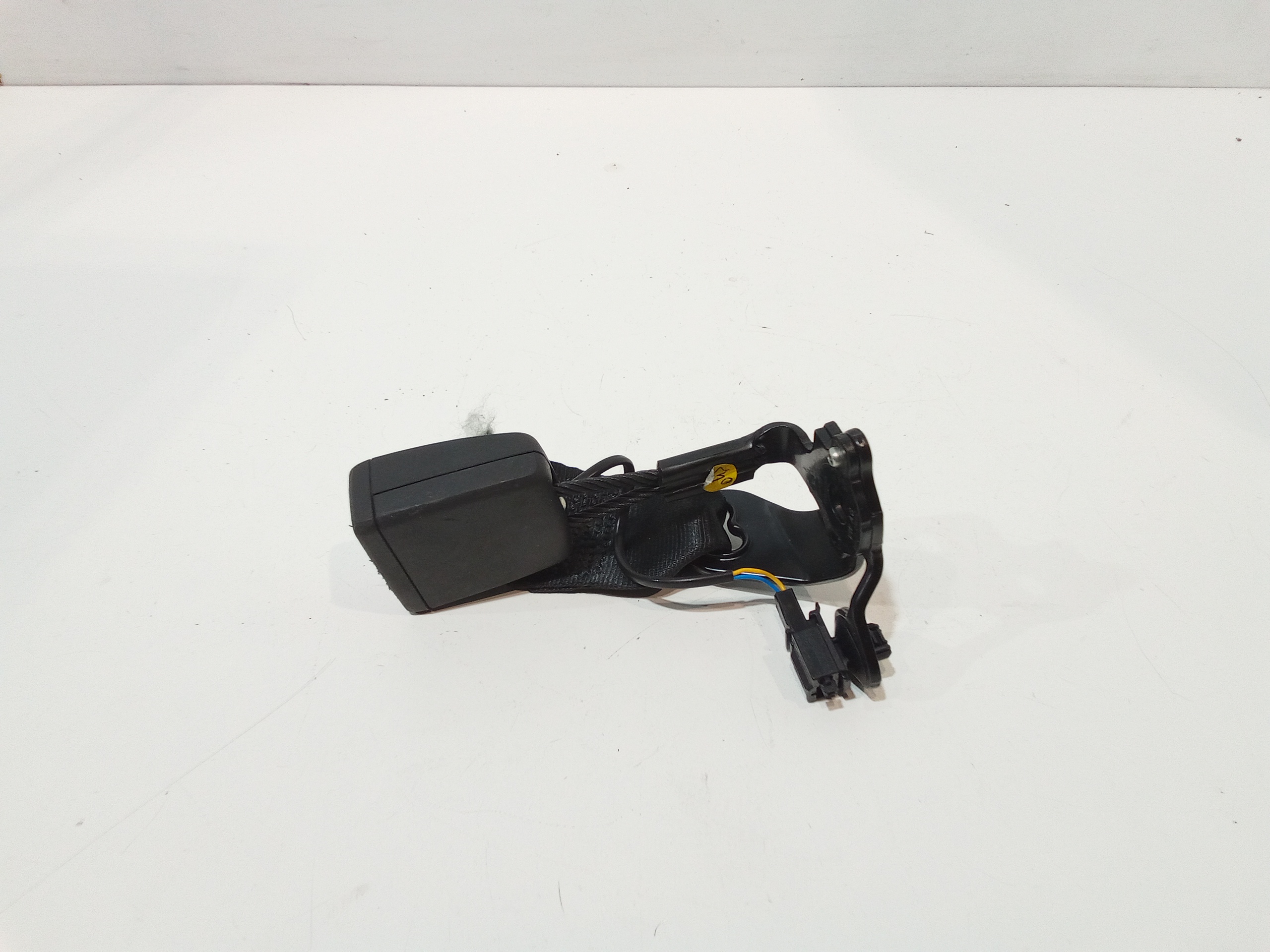 Aggancio Cintura Di Sicurezza Ant. Destro 5H0857755MNB Usato