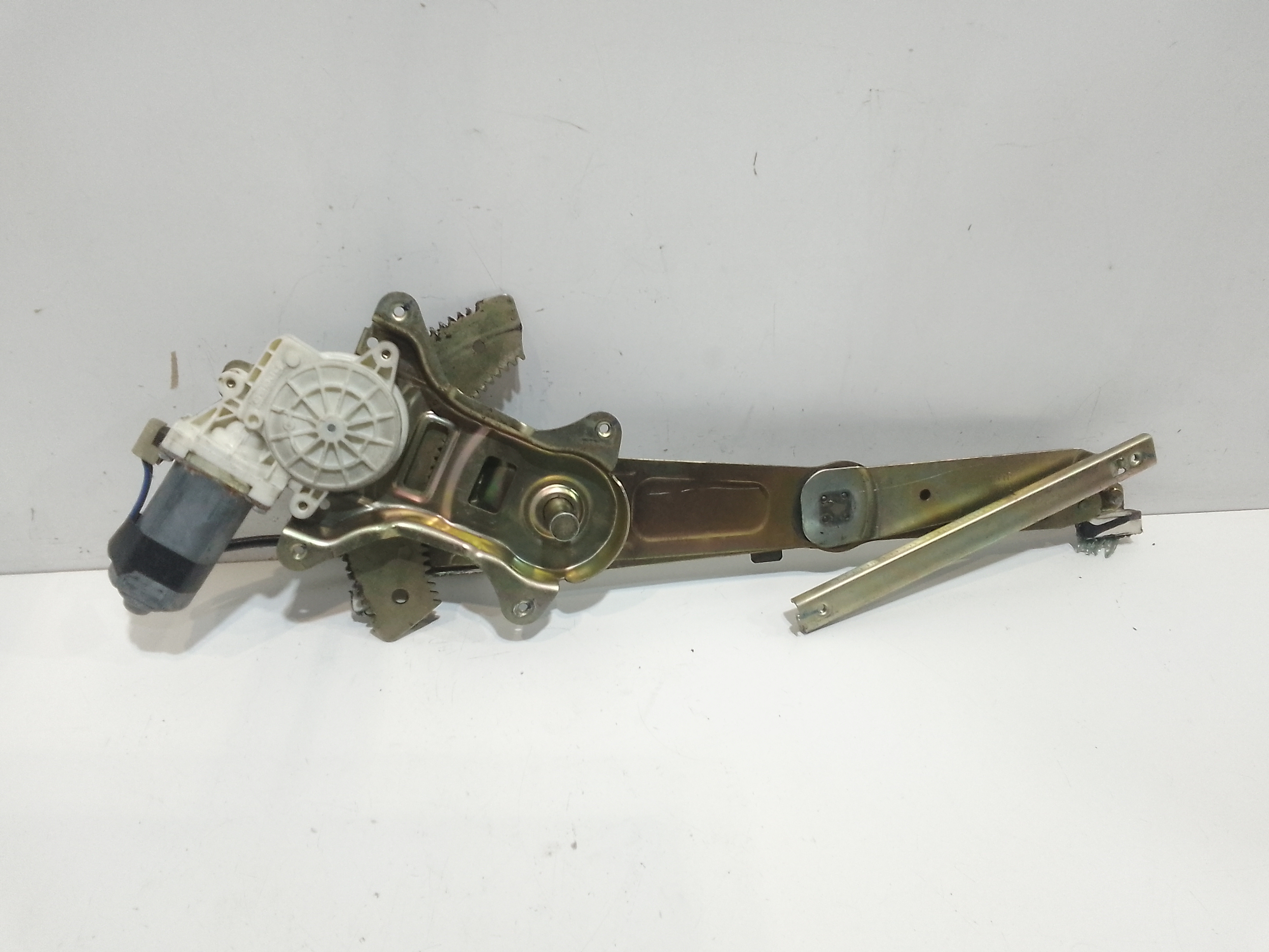 Alzacristallo Porta Ant. Sinistro Usato