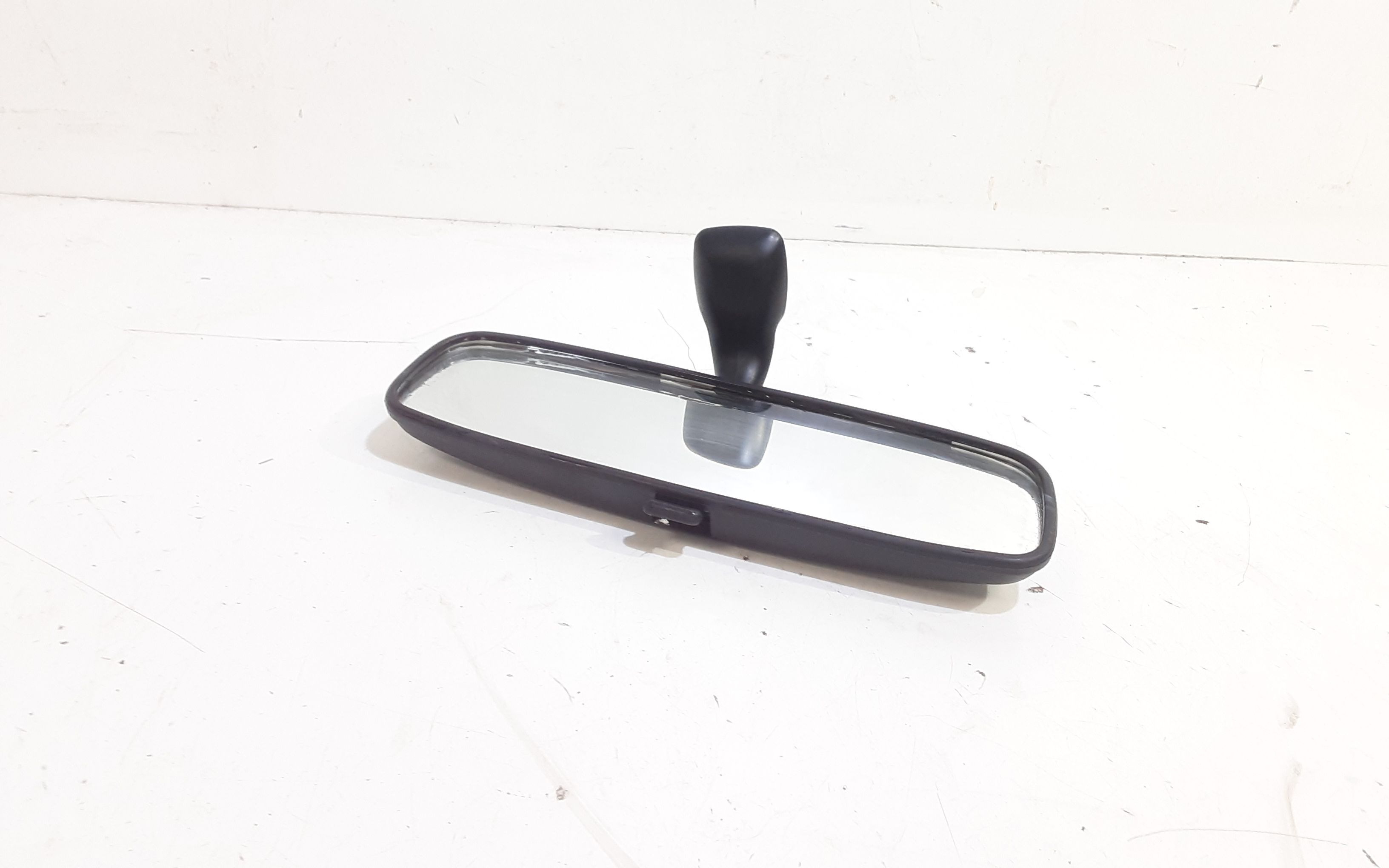 Retrovisore Interno 0K95A69220 Usato