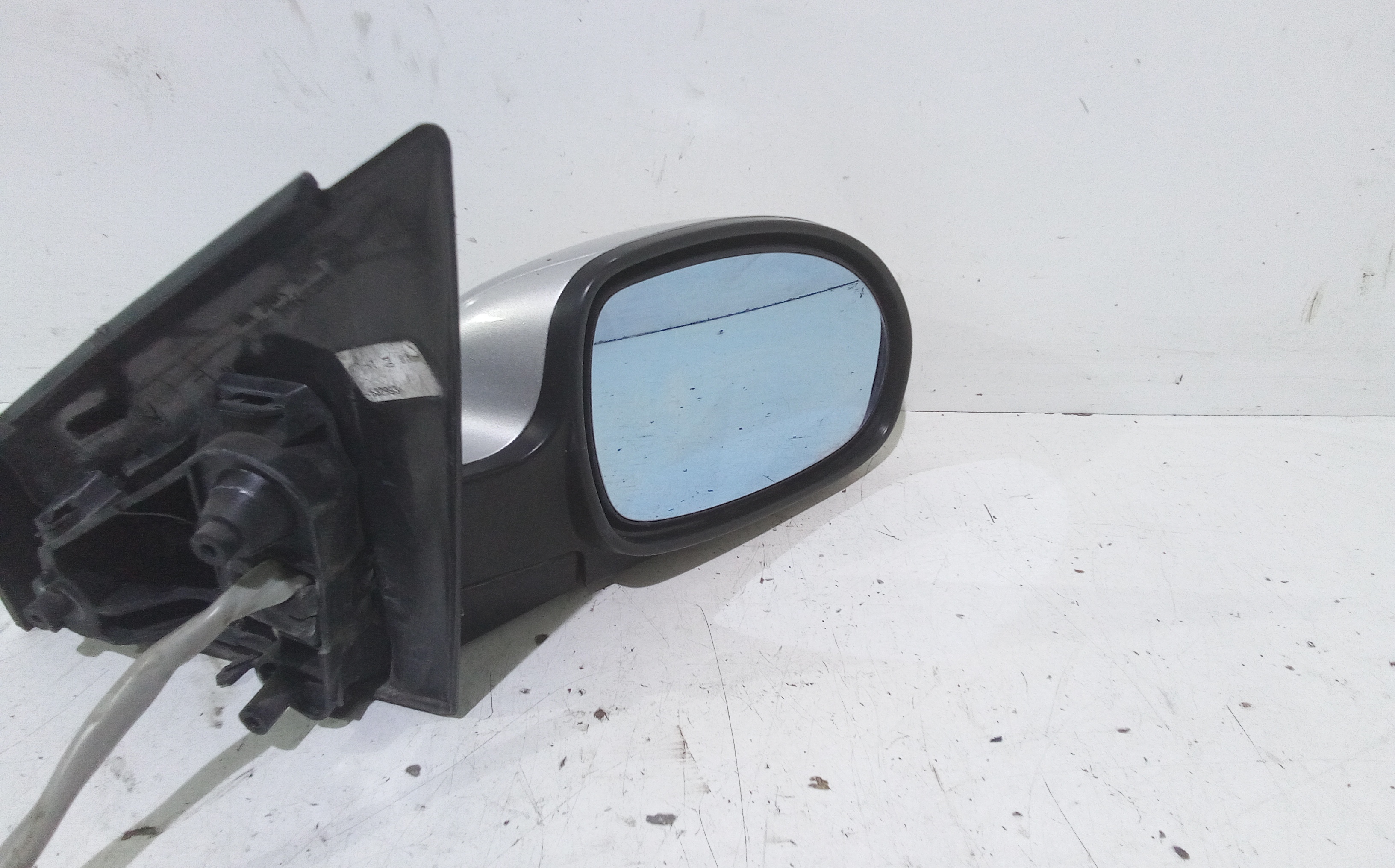 Retrovisore Est. Destro Usato