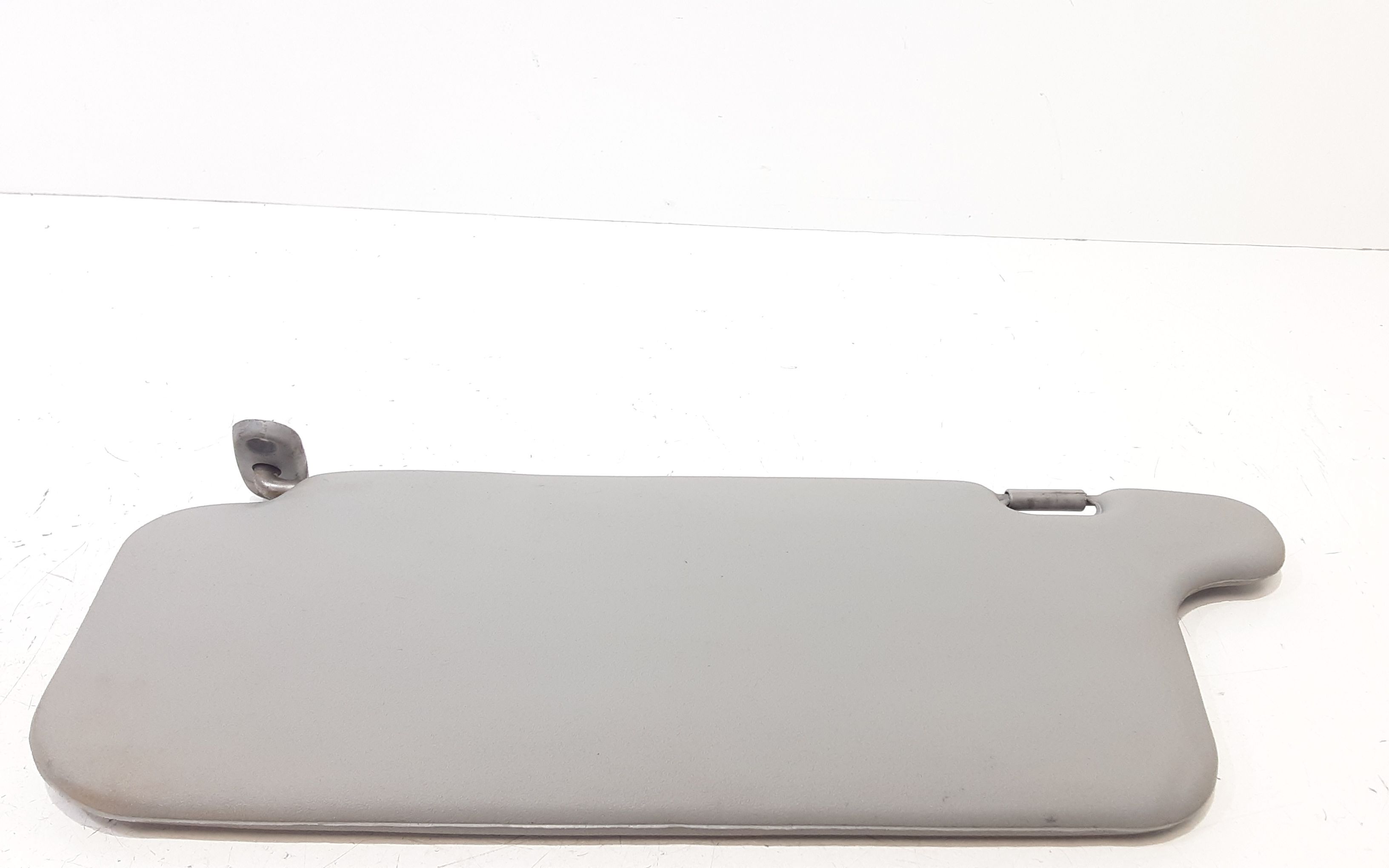 Aletta Parasole Parabrezza Destro 8520206000OBAS Usato