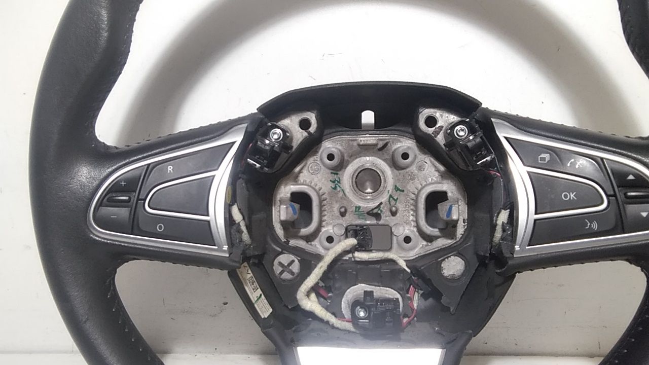 Volante 484003952R Usato