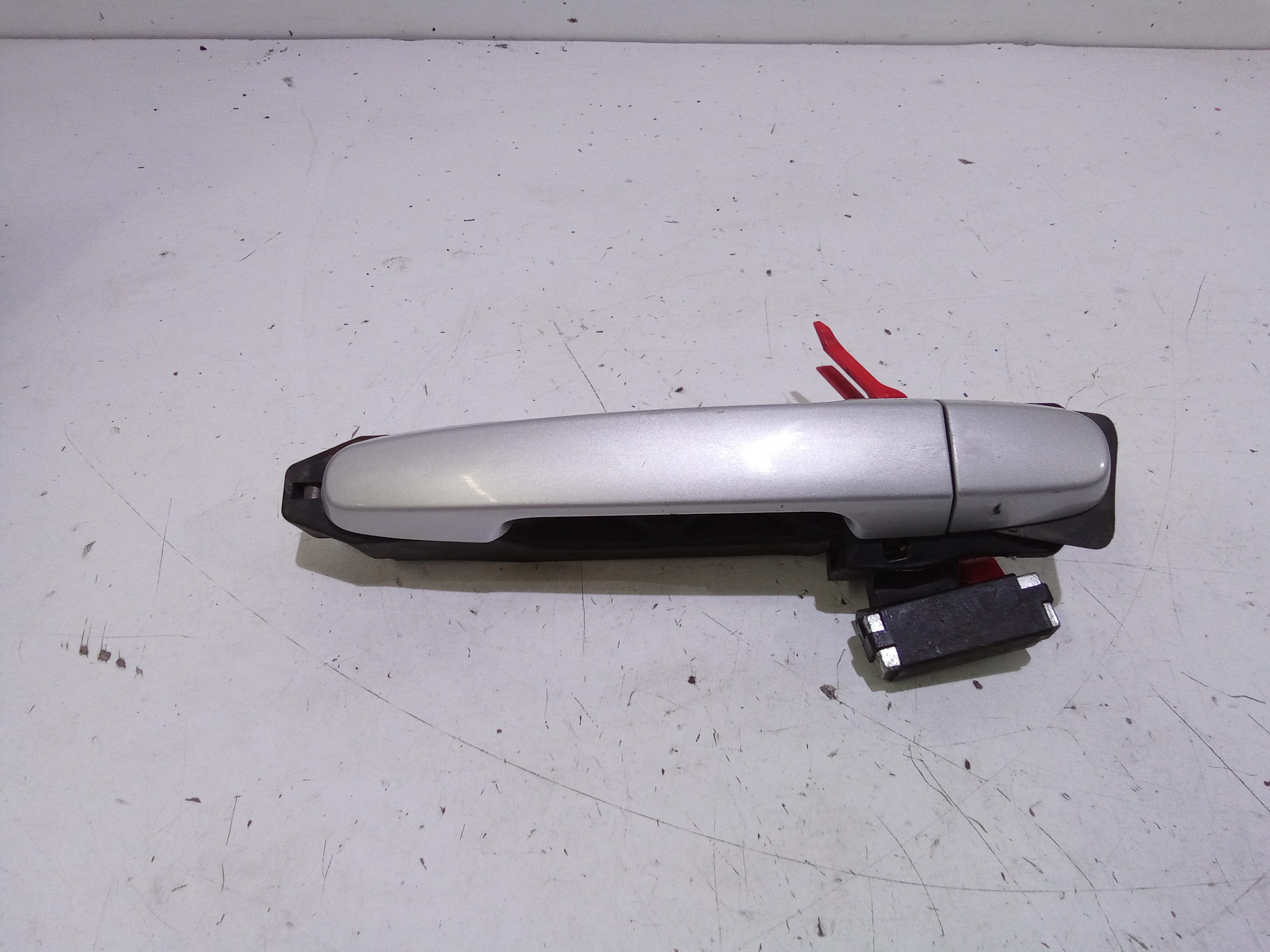 Maniglia Porta Post. Destro 6921112220A0 Usato