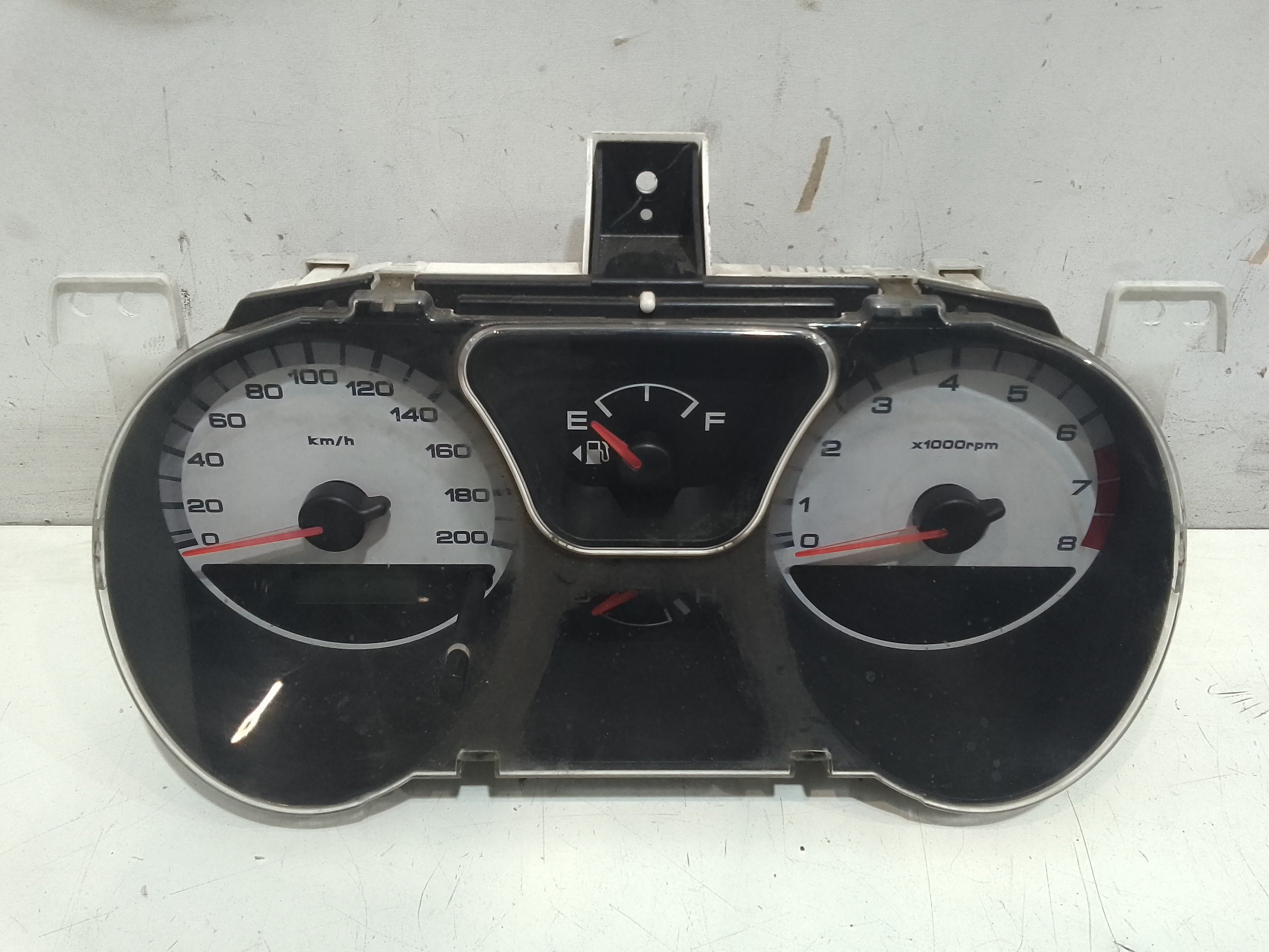 Quadro Portastrumenti Usato