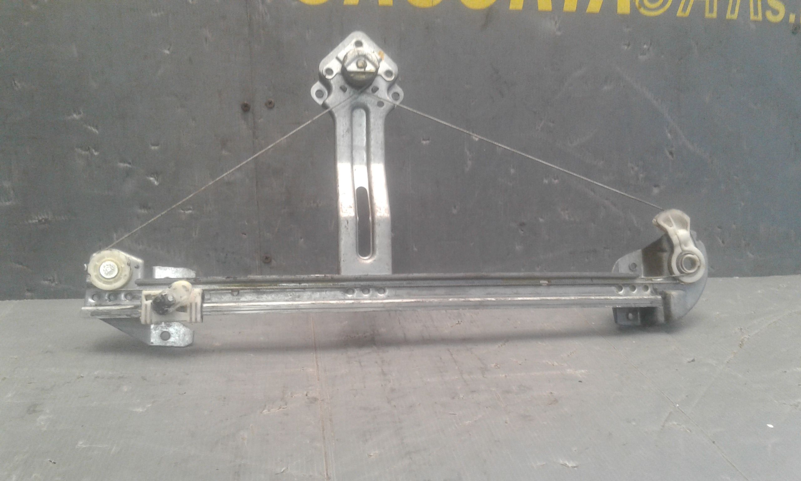 Alzacristallo Porta Post. Destro 93367906 Usato