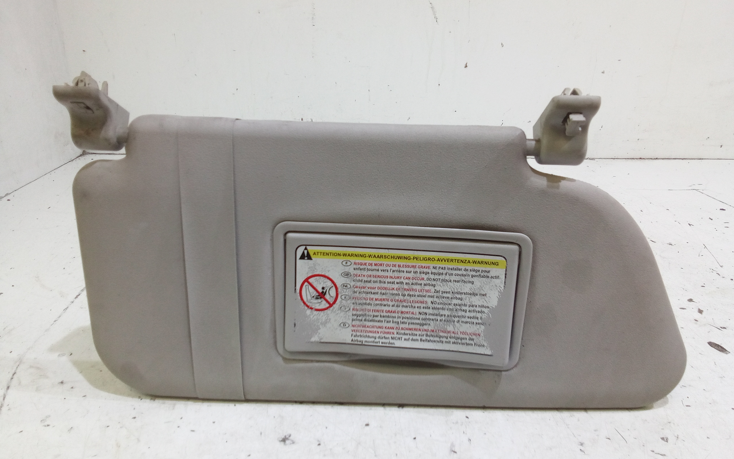 Aletta Parasole Parabrezza Destro Usato