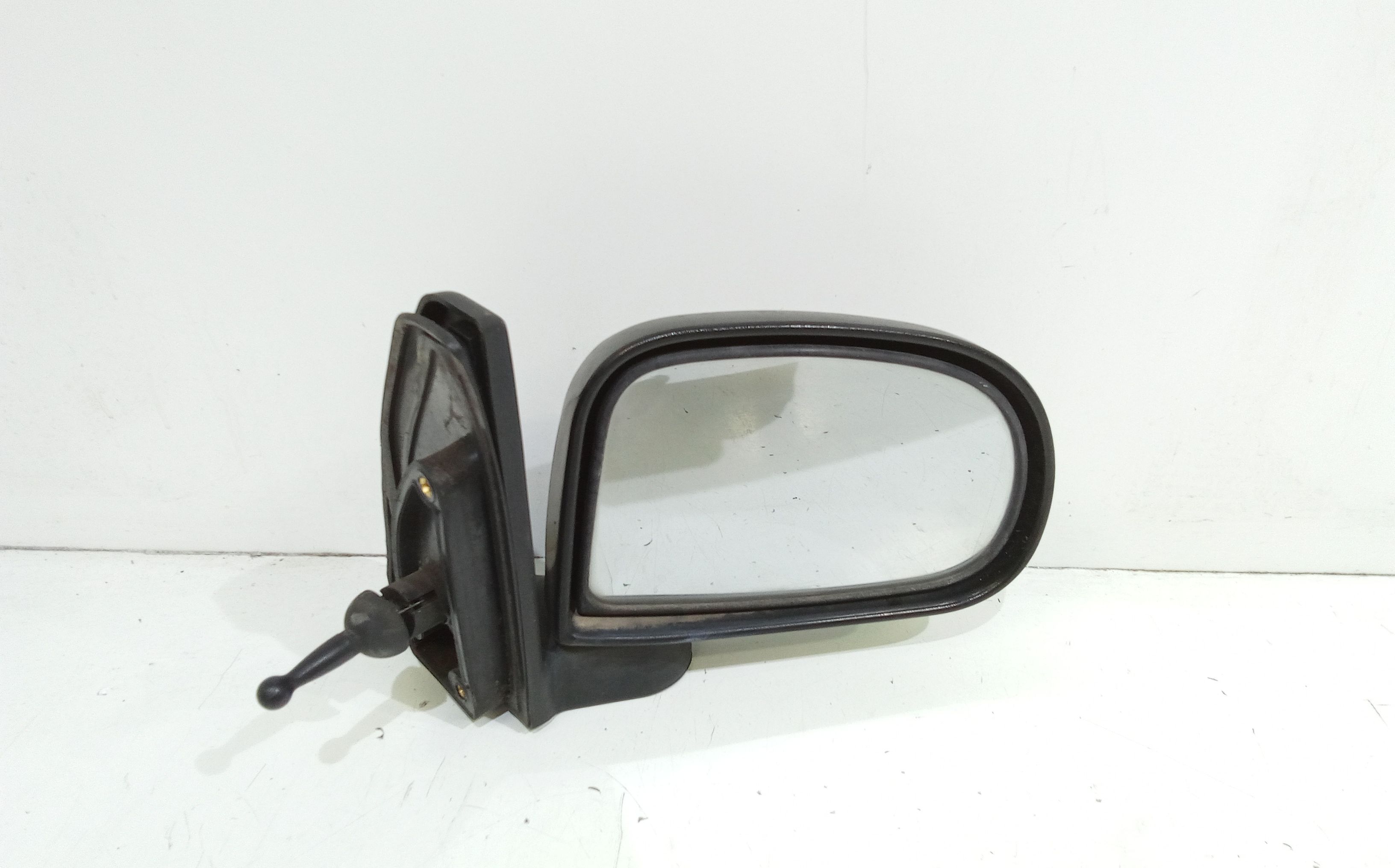 Retrovisore Est. Destro Usato