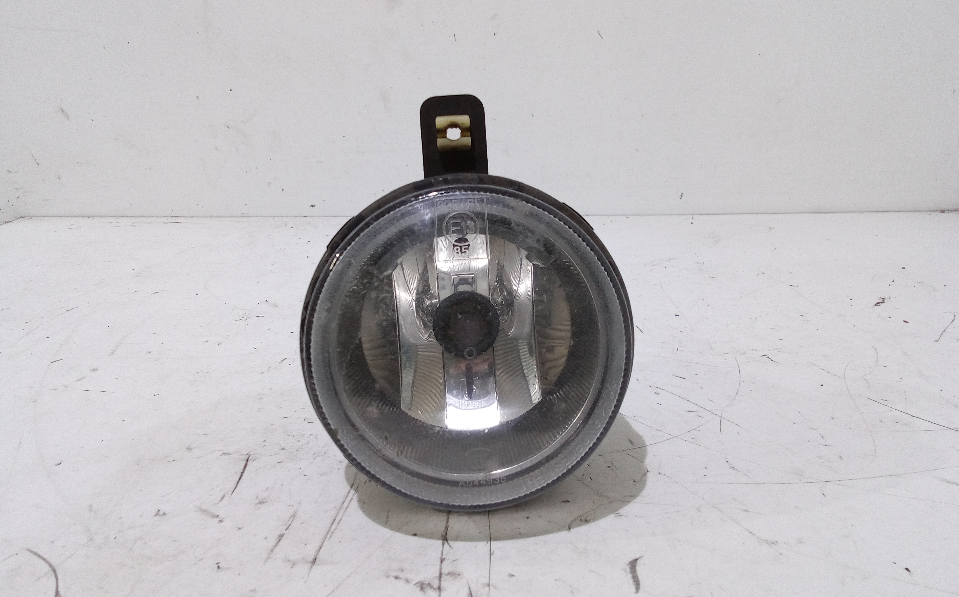 Proiettore Fendinebbia Sinistro 8320108001 Usato