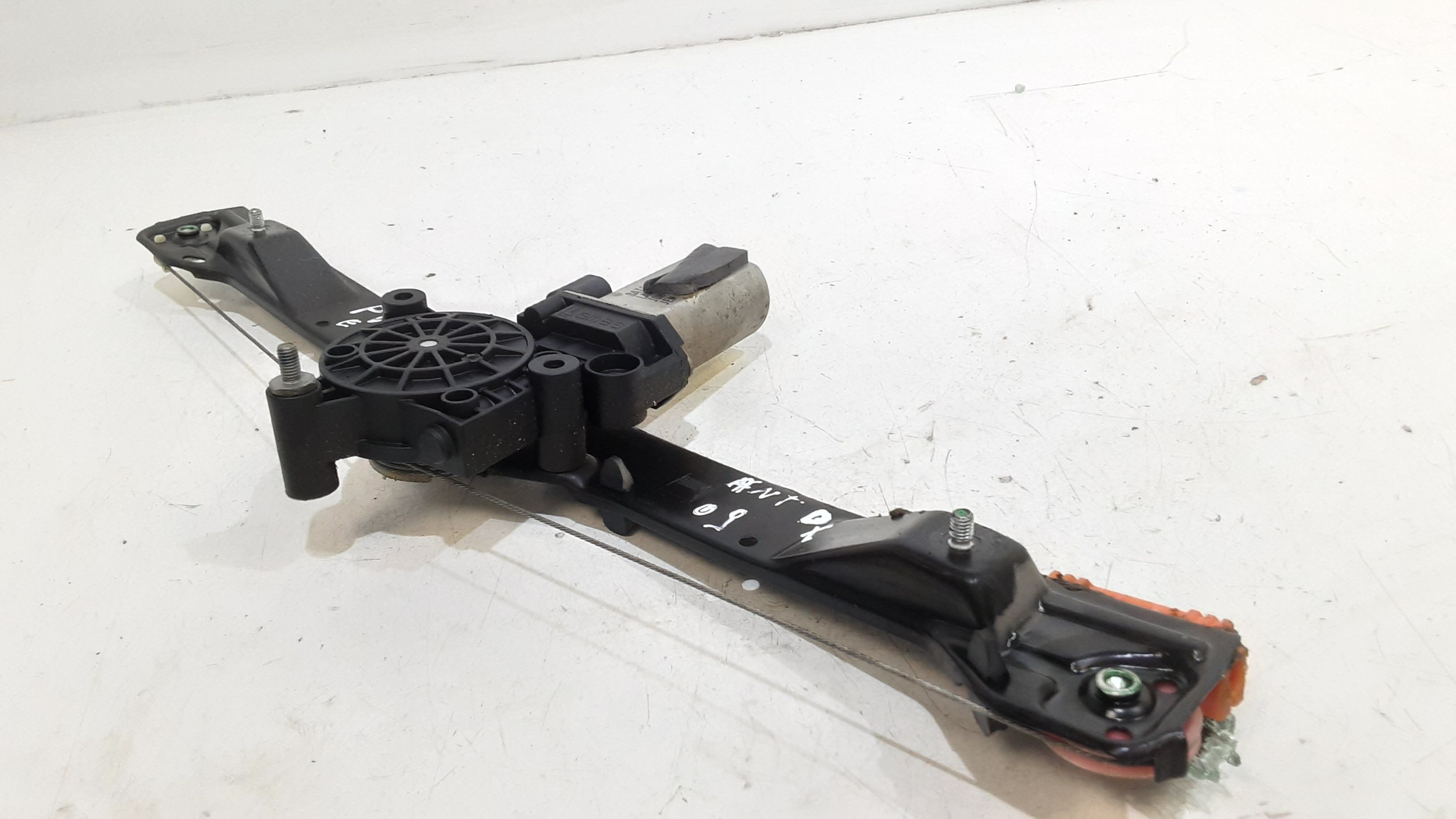 Alzacristallo Porta Ant. Destro Usato