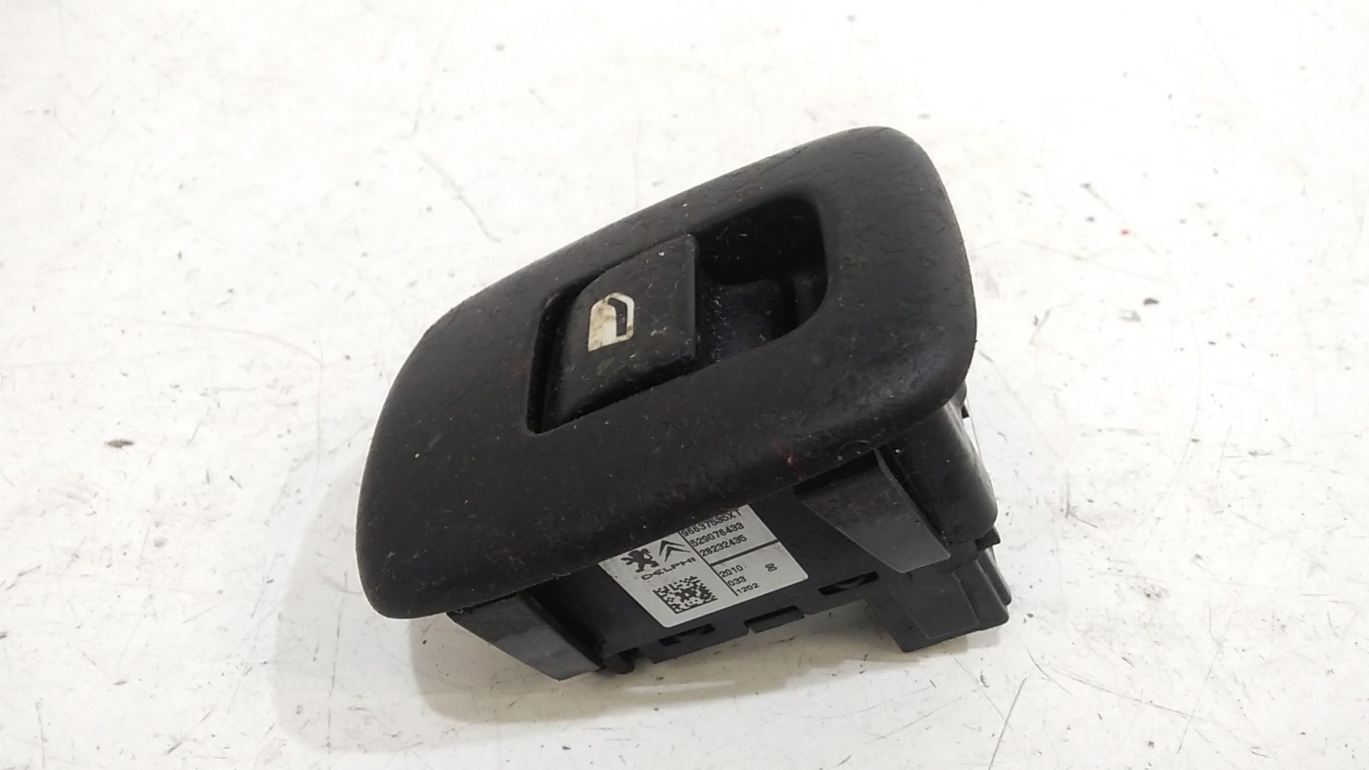 Interruttore Alzacristalli Porta Post. Destro 96762292ZD Usato