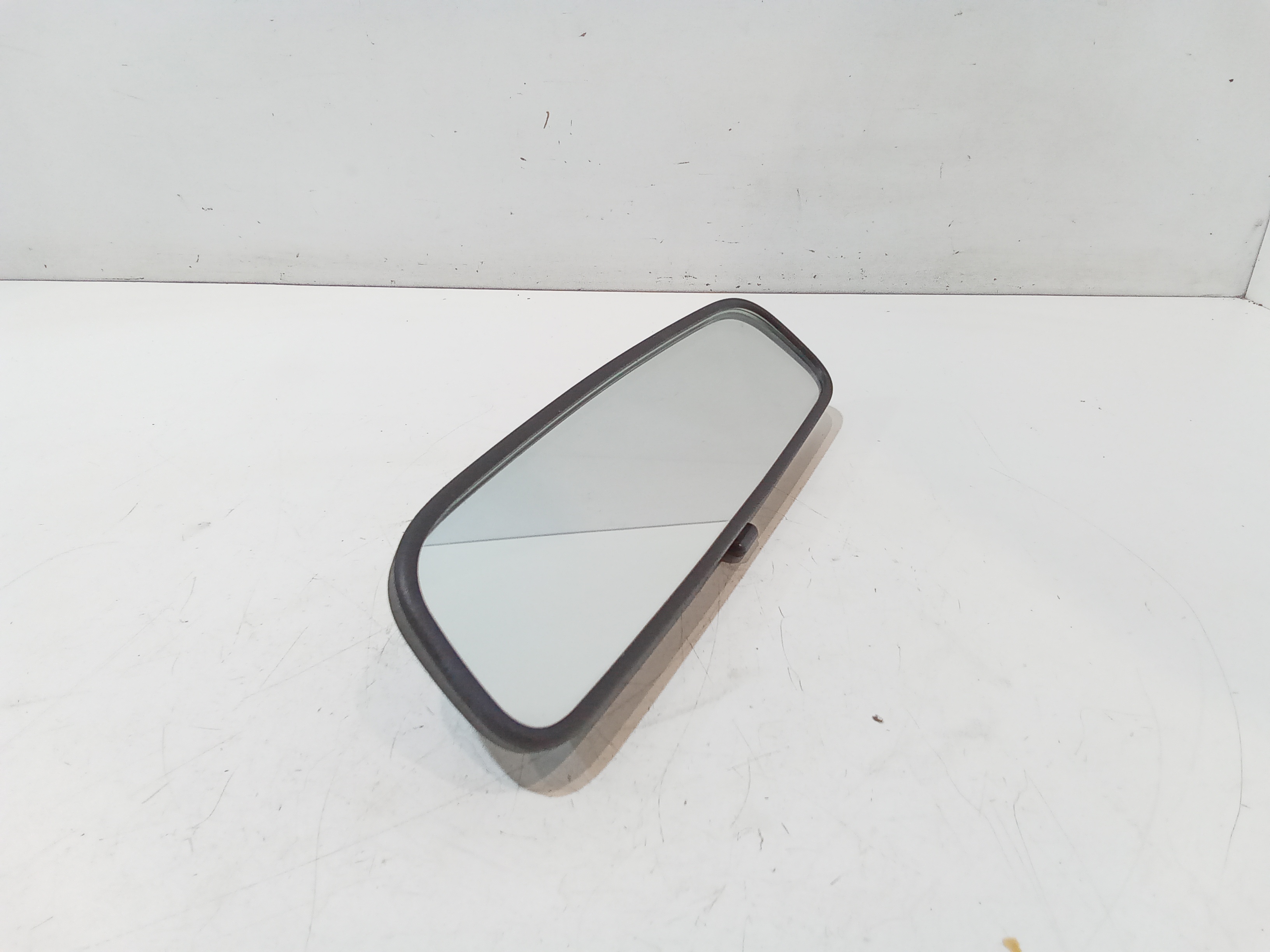 Retrovisore Interno 851011Y000 Usato