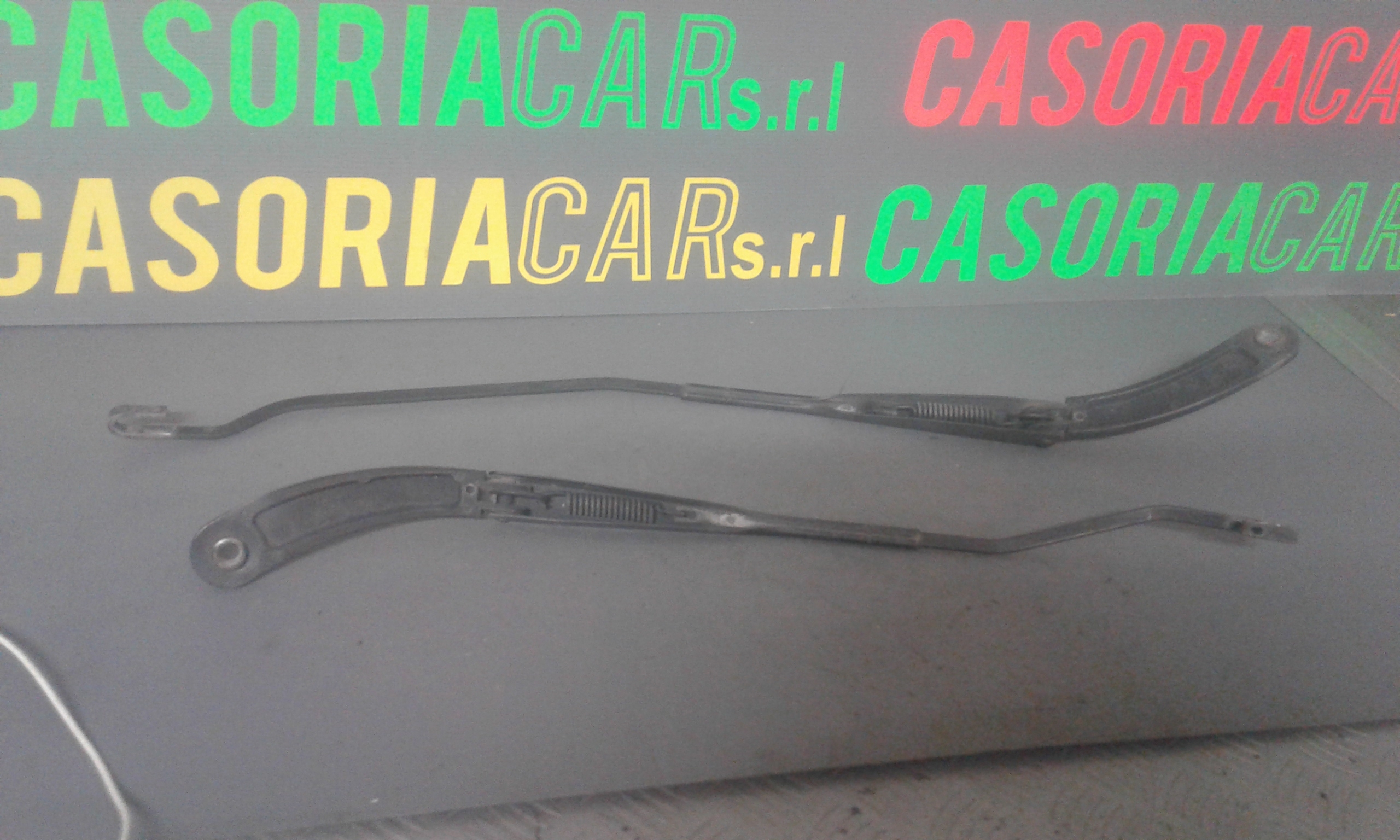 Braccio Tergiparabrezza Usato