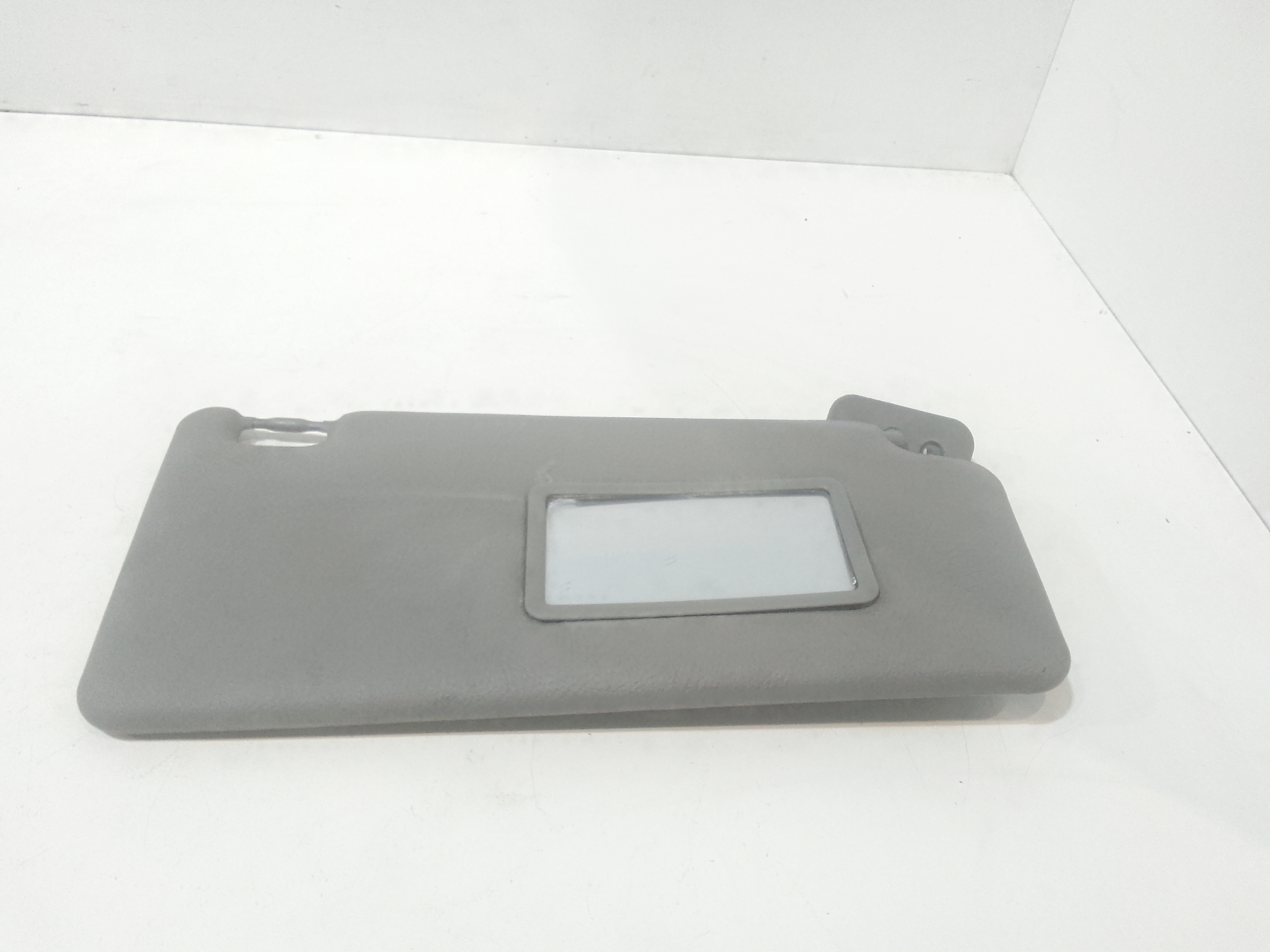 Aletta Parasole Parabrezza Destro 735338206 Usato