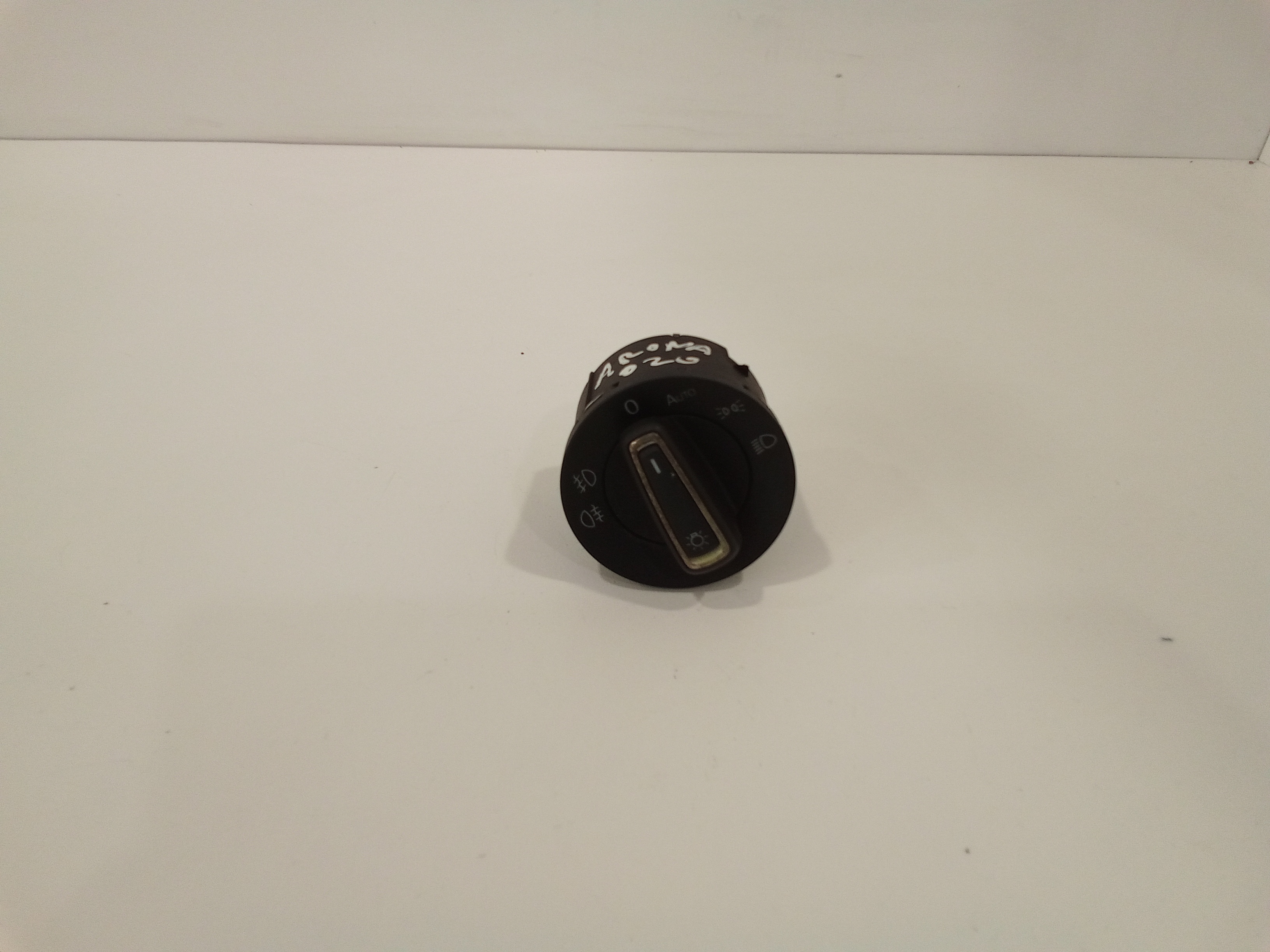 Interruttore Blocco Comando Luci 5G0941431AFWZU Usato