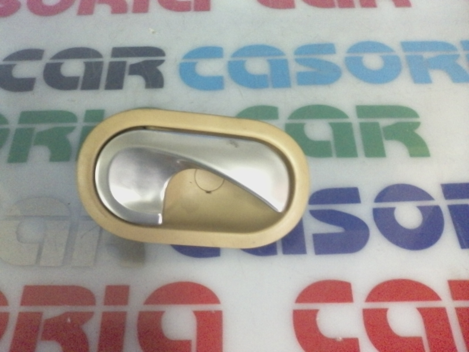 Maniglia Int. Apertura Porta Ant. Destro Usato