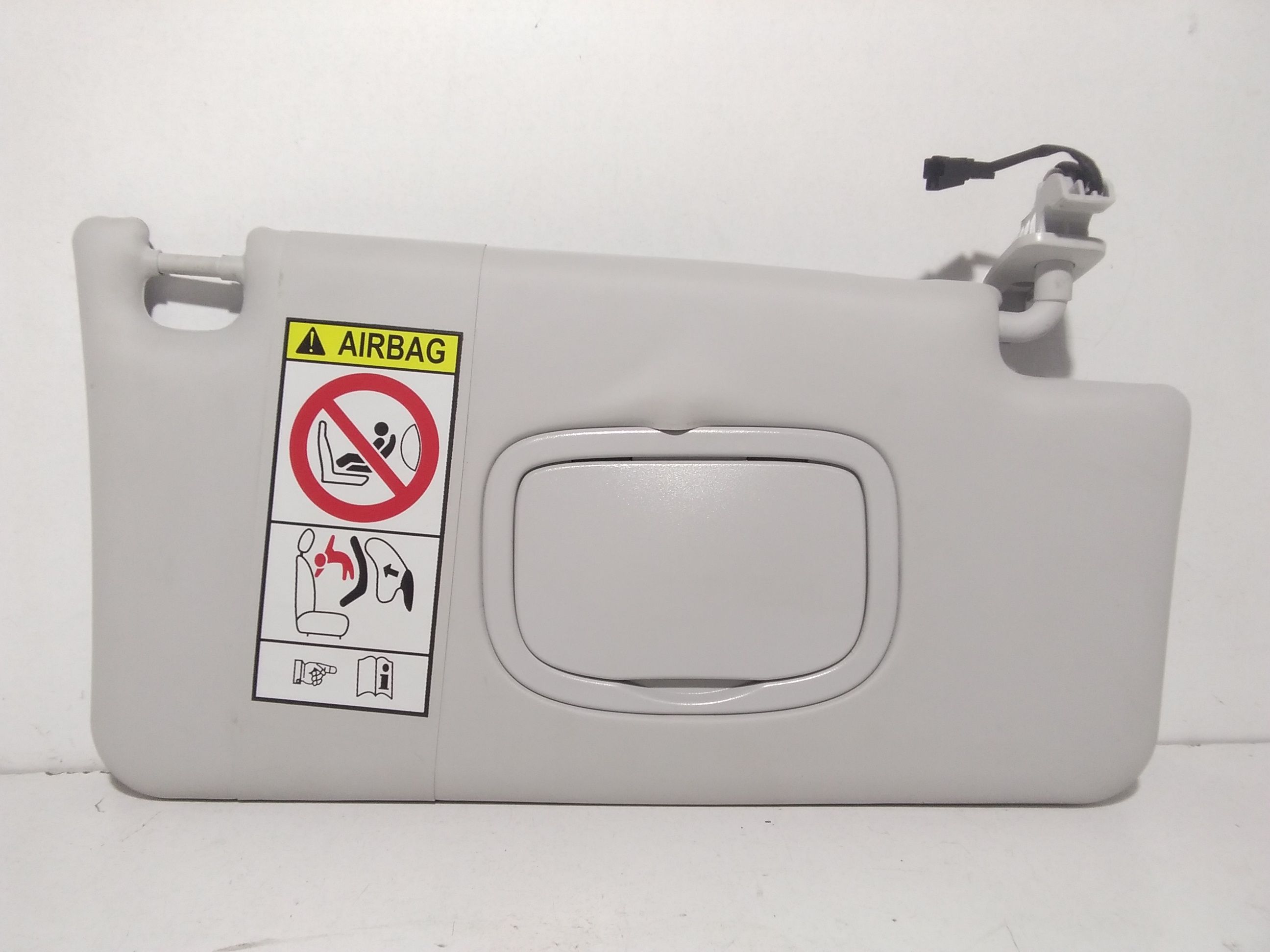 Aletta Parasole Parabrezza Destro 735701161 Usato